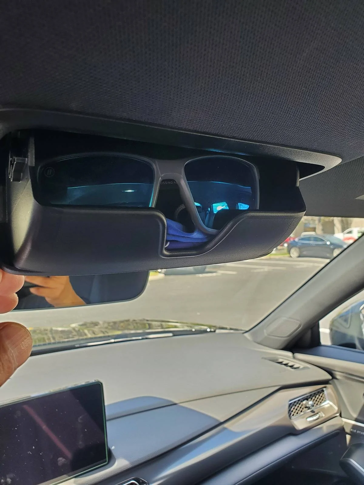 Acura Integra Tips for stopping sunglasses from rattling 20240326_115814
