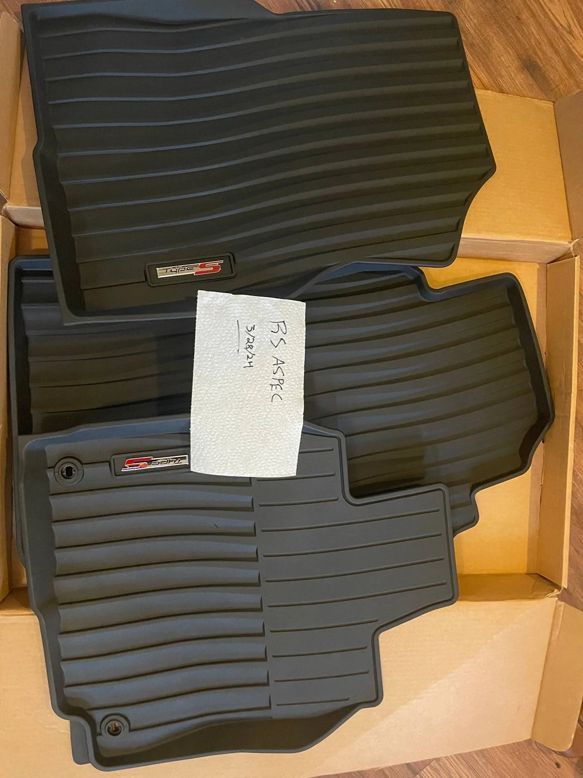 Acura Integra Type S ALL WEATHER MATS $150 IMG_5386