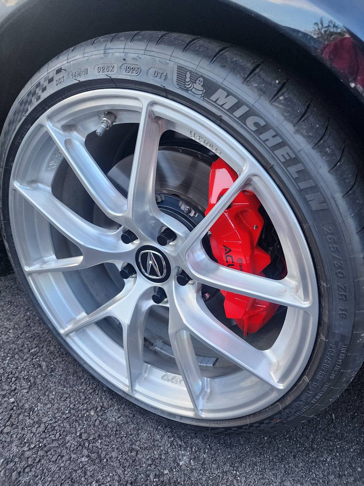 Acura Integra Akebono Performance Ceramic Pads - a fix for brake dust? brake dust 2