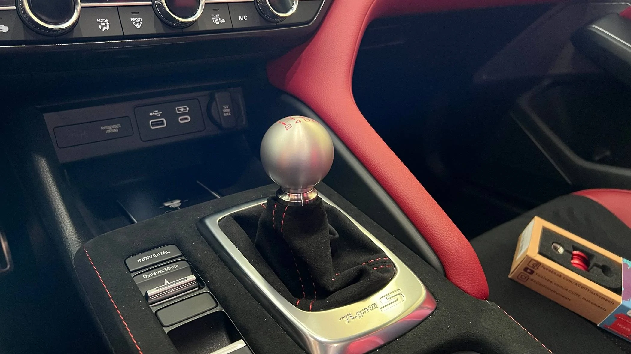 Acura Integra Shift knobs anyone? IMG_5070