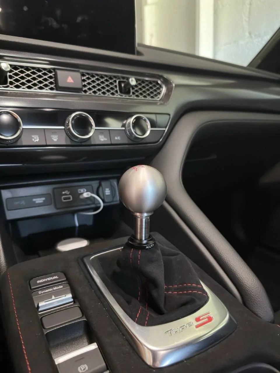 Acura Integra Shift knobs anyone? IMG_7480