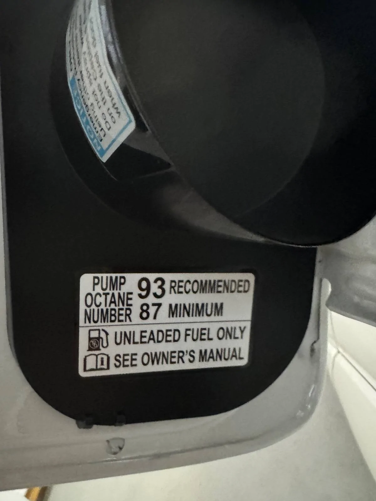 Acura Integra Mixing 91+100 to get 93 in California IMG_9246