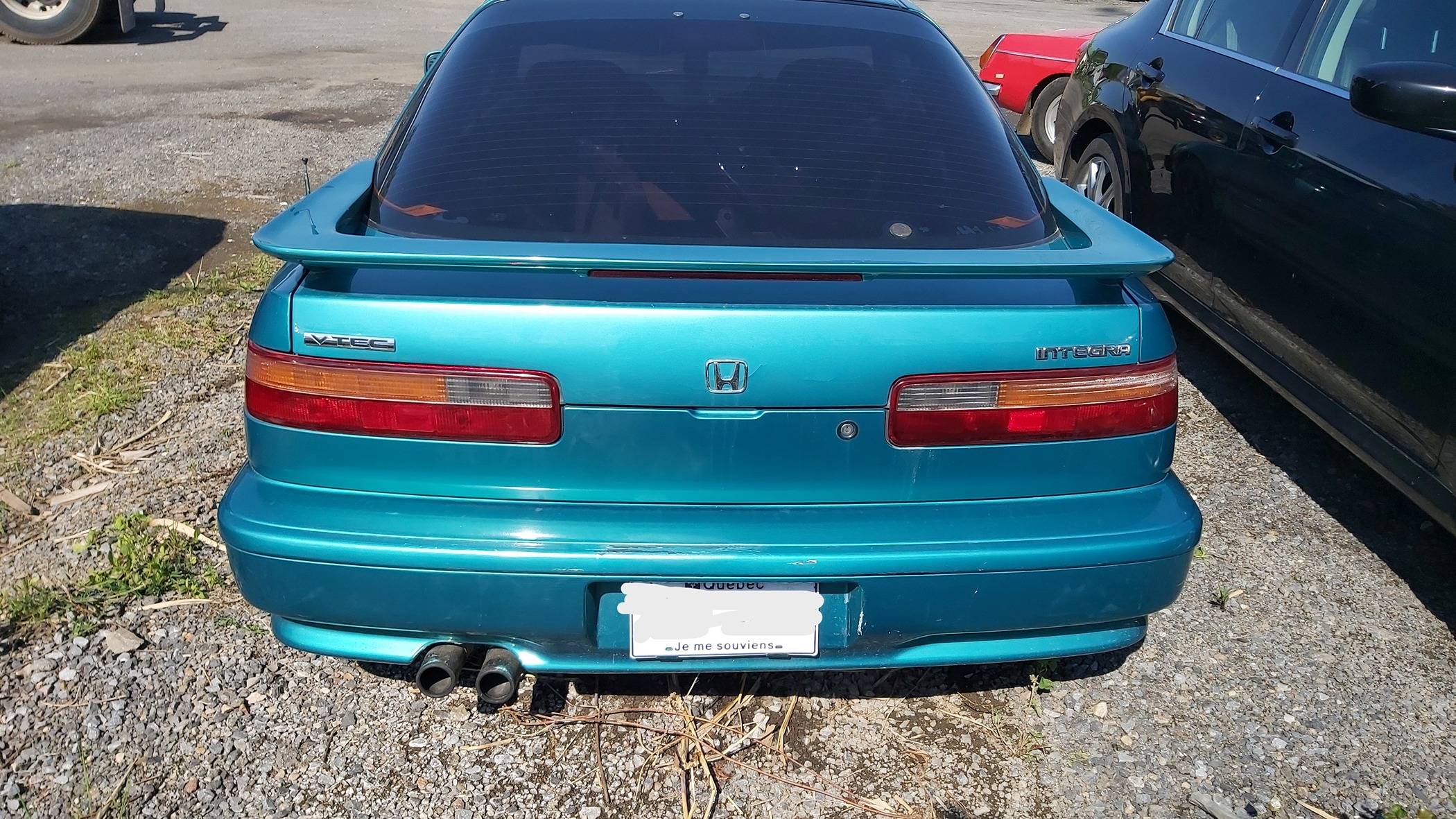 Acura Integra Pics of oil change and brake fluid flush at 6000km iBoyz integra