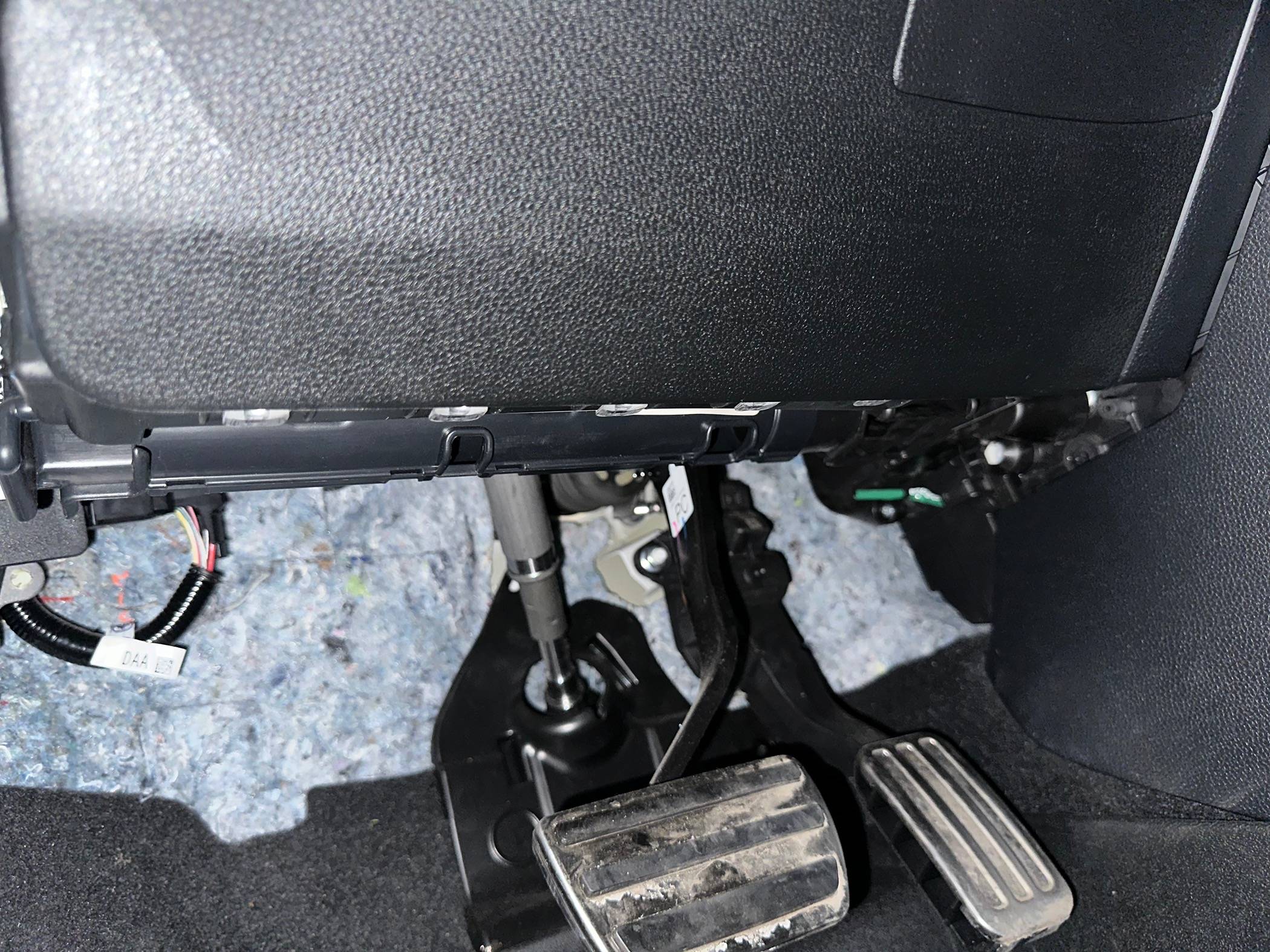 Acura Integra This is suppose to be covered right…? IMG_5818