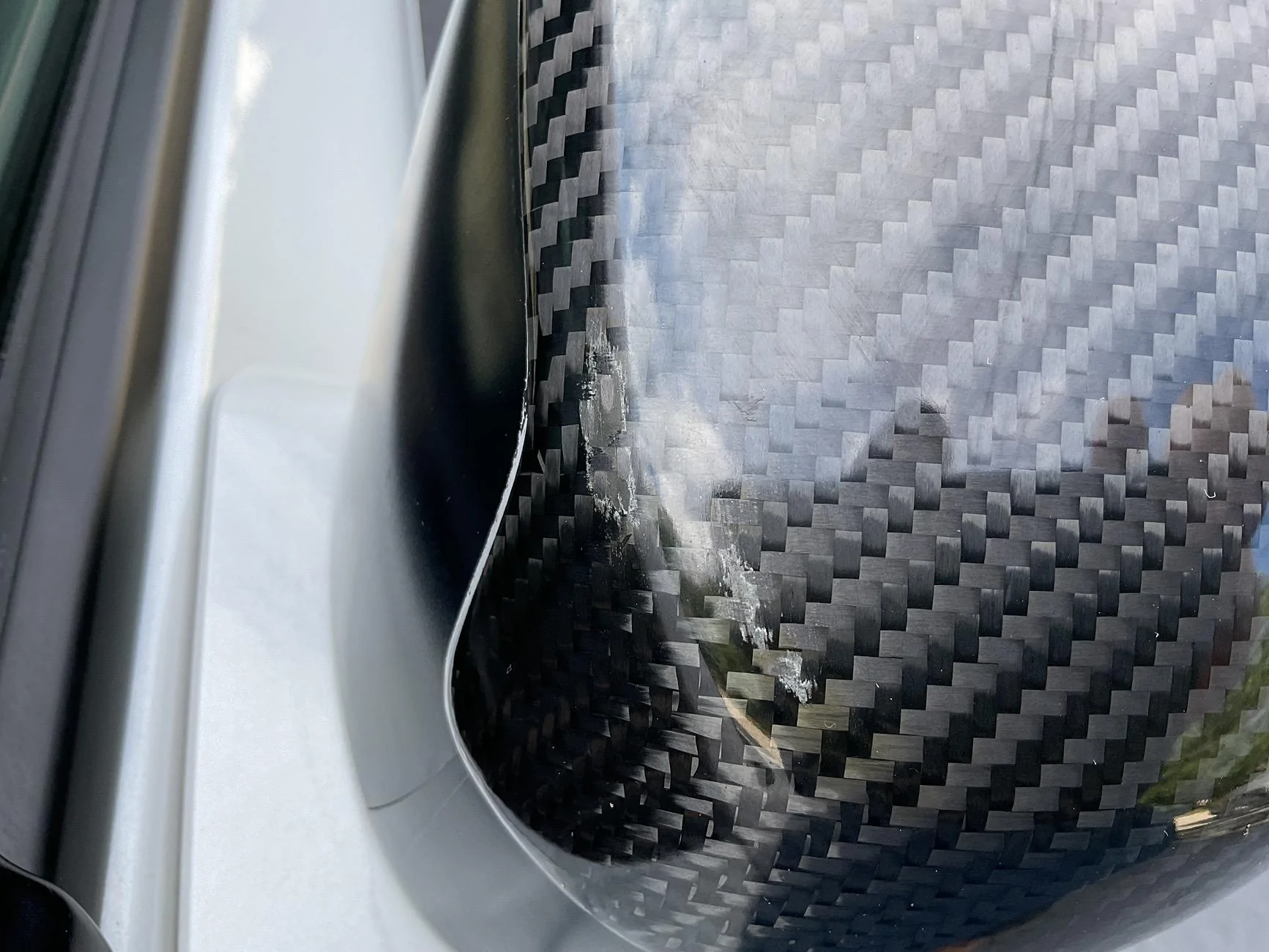 Acura Integra Anyone having issues with carbon fiber exterior oem 1721339404389-cl