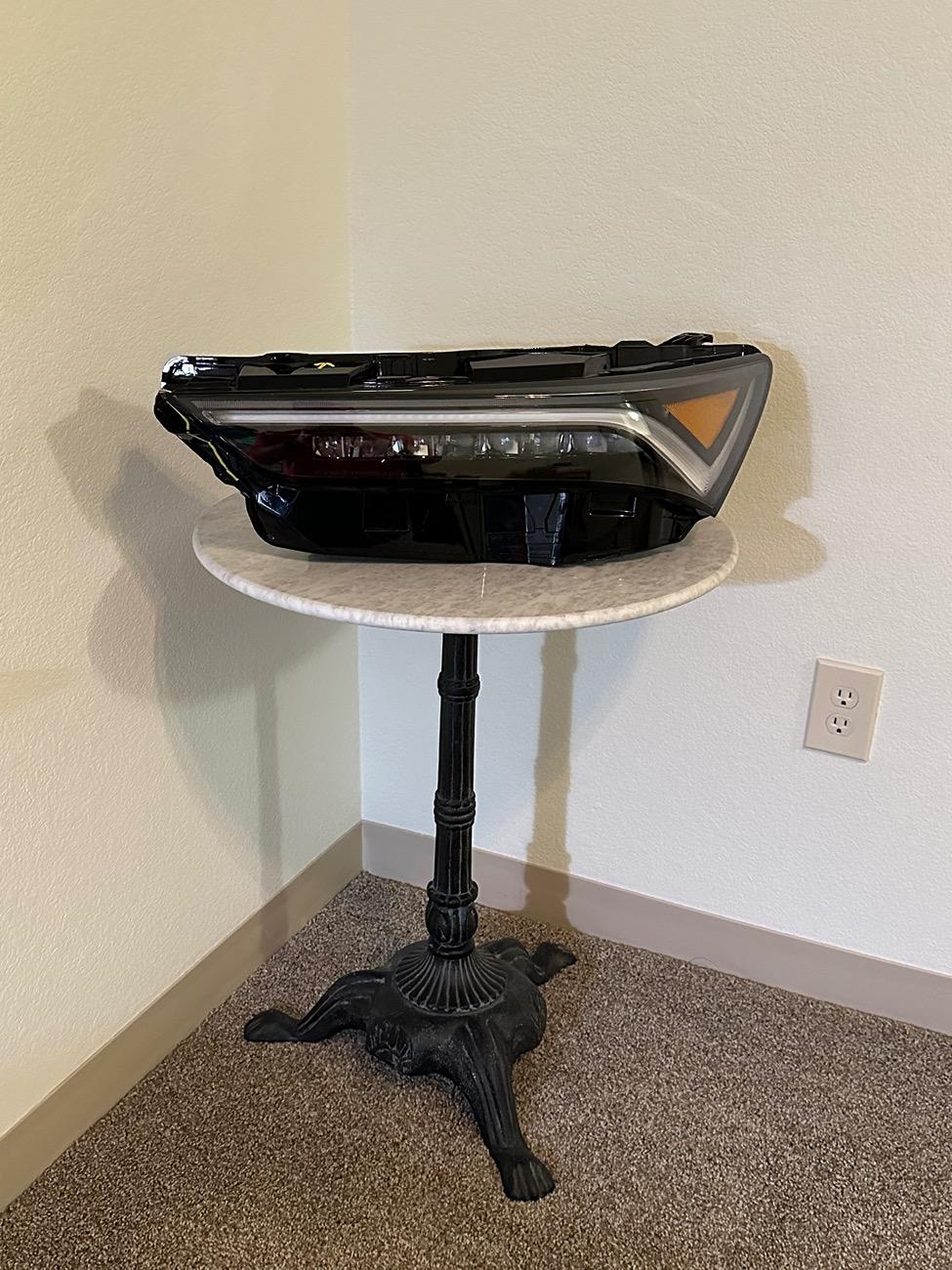 Acura Integra Replacement headlight.....Acura...WTF? IMG_0253