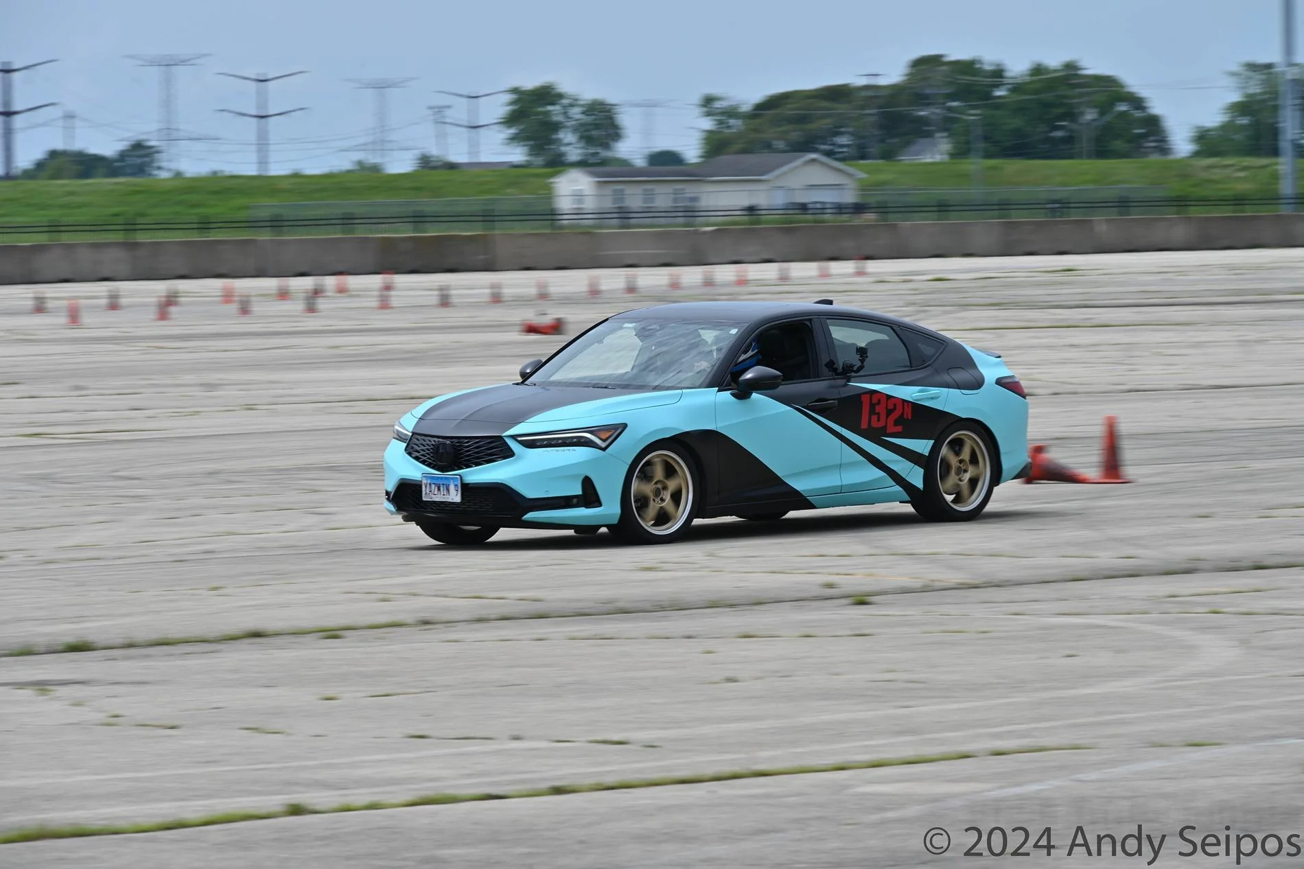 Acura Integra Aspec MT with 20" Volk TE37s, Mugen exhaust, Two tone wrap DSC_4734