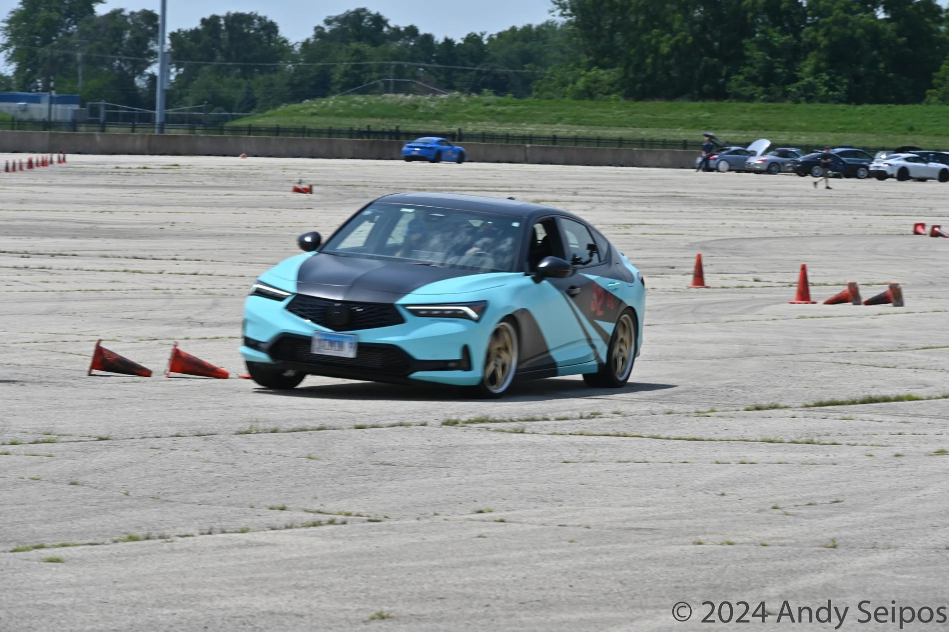 Acura Integra Aspec MT with 20" Volk TE37s, Mugen exhaust, Two tone wrap DSC_5009