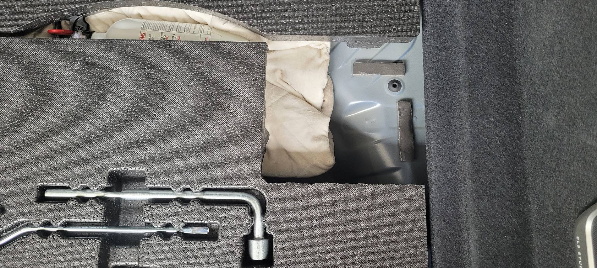 Acura Integra Spare plus fix-a-flat 20240831_124223