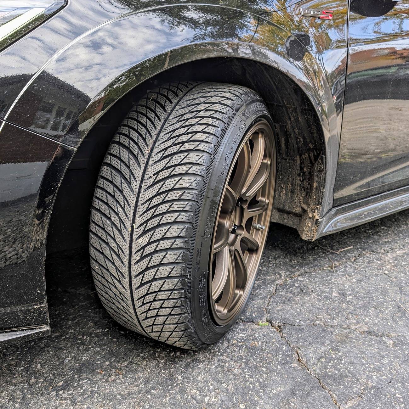 Acura Integra Winter tires: 235/40-18 vs 245/40-18 vs 255/40-18 PXL_20231029_185729221~2