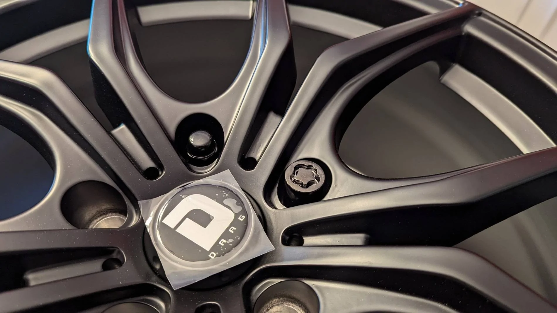 Acura Integra What Lug Nuts for aftermarket wheels (conical seat) +  Aftermarket TPMS sensors PXL_20240921_172324141