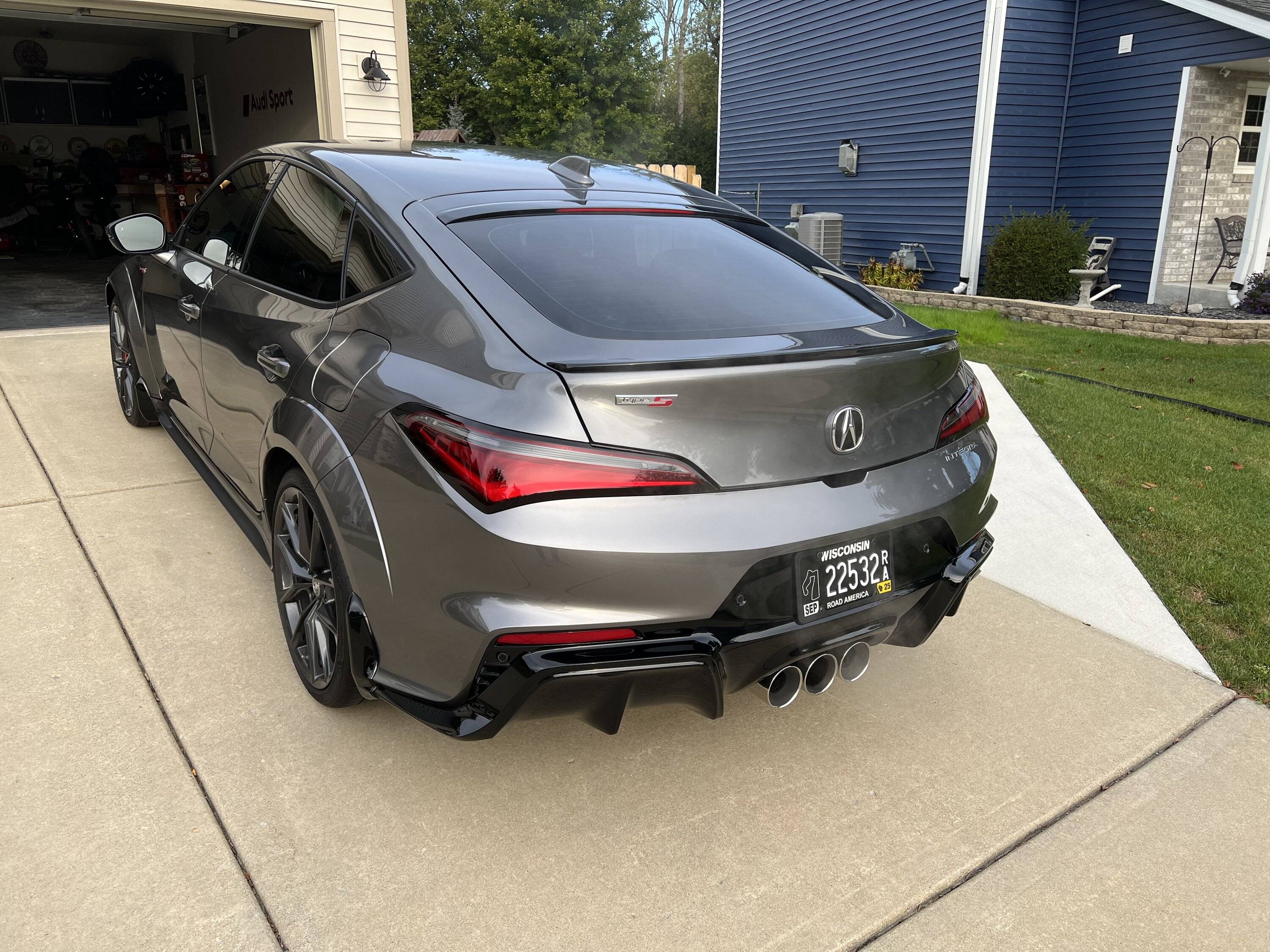 Acura Integra 24 Liquid Carbon Type-S Intro & Build IMG_4334