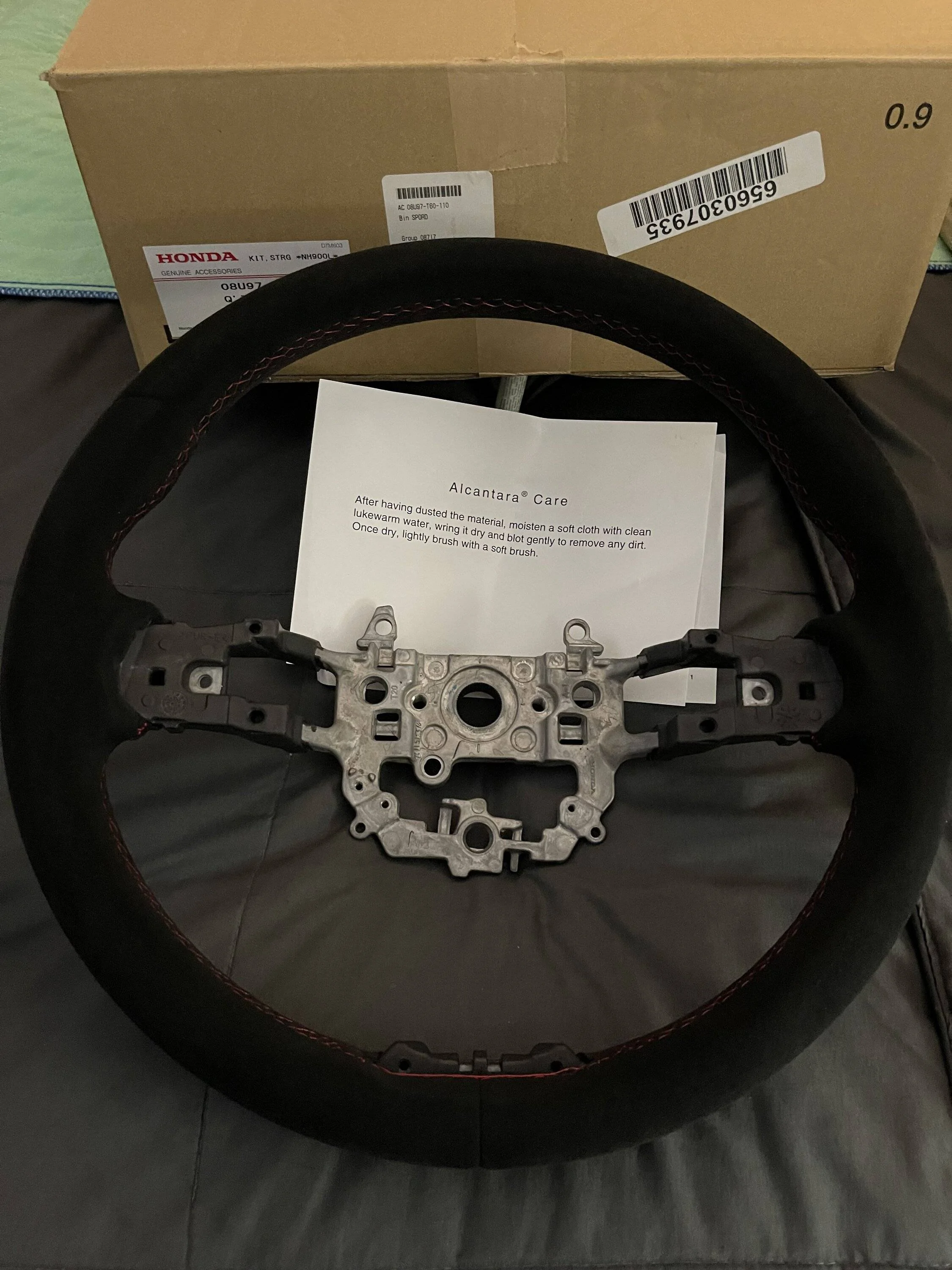 Acura Integra FS: Oem Alcantara Steering Wheel IMG_3428