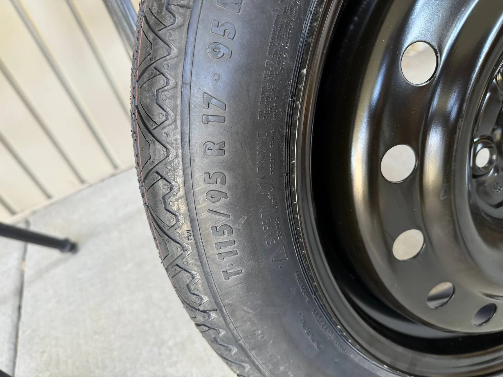 Acura Integra Spare Tire Kit IMG_0122