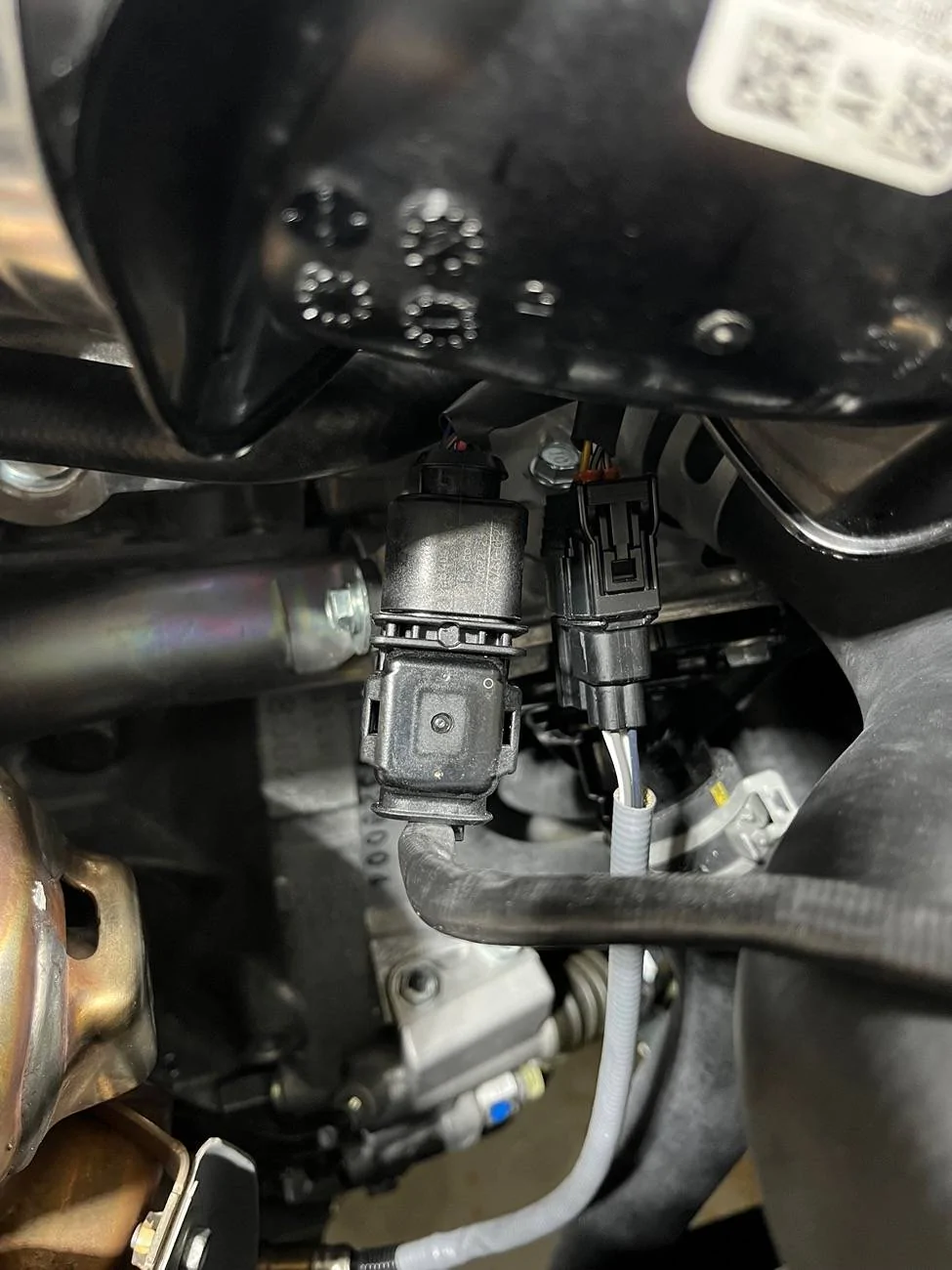 Acura Integra Down Pipe sensor clip removal IMG_1540