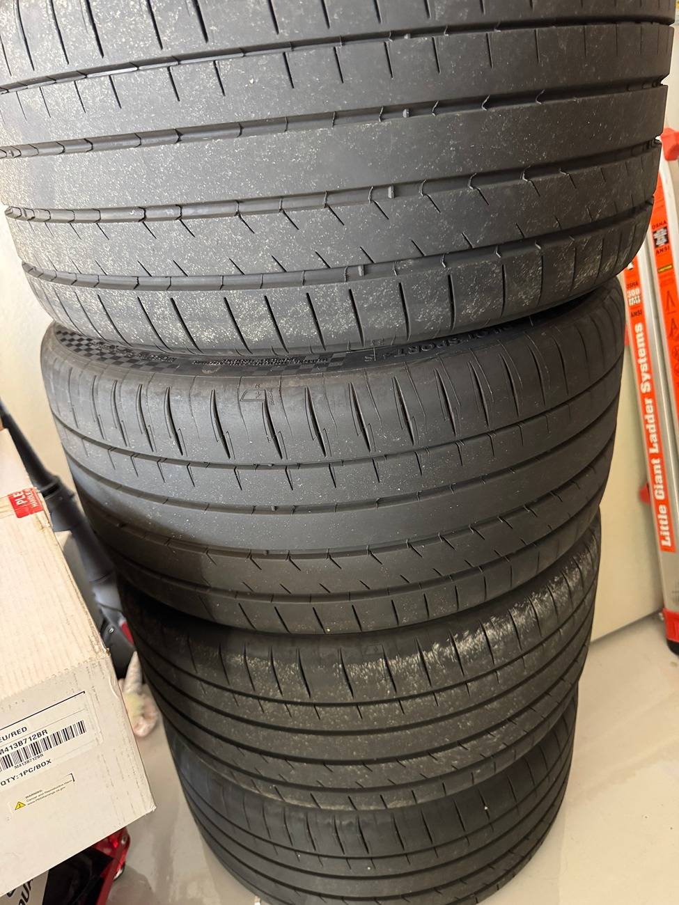 Acura Integra [FS] OEM Integra Type S Wheels (4) IMG_4939.JPG