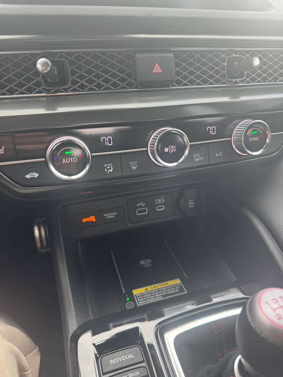 Acura Integra HVAC Control Panel -- Does it show the mode while in Auto? IMG_7162