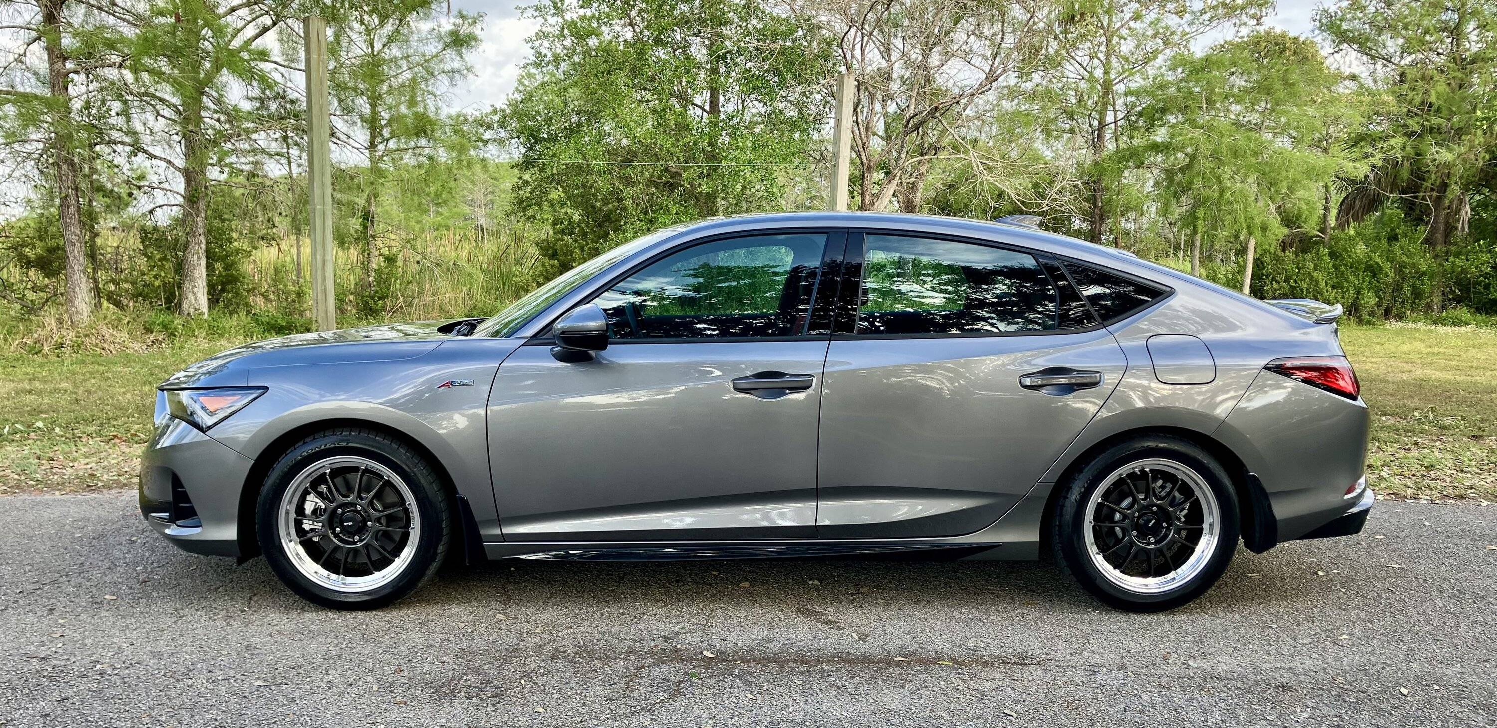 Acura Integra 17x8 Konig Hypergram metallic carbon with machined rims IMG_4897