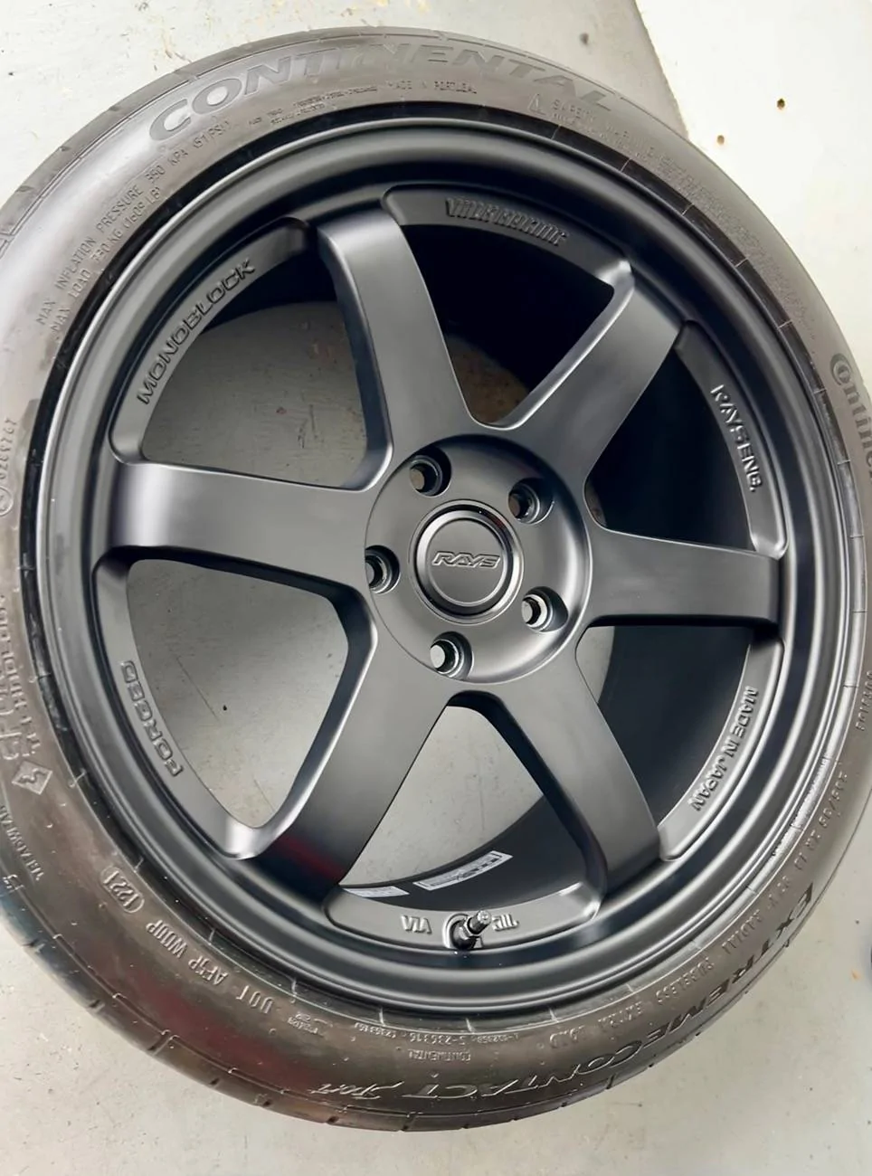 Acura Integra Volk Racing TE37SL 18x9.5 +38 5x120 IMG_5347