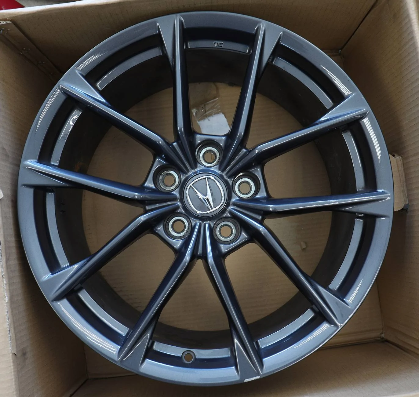 Acura Integra FS: OEM Charcoal Type S 19x9.5" Wheels 489176