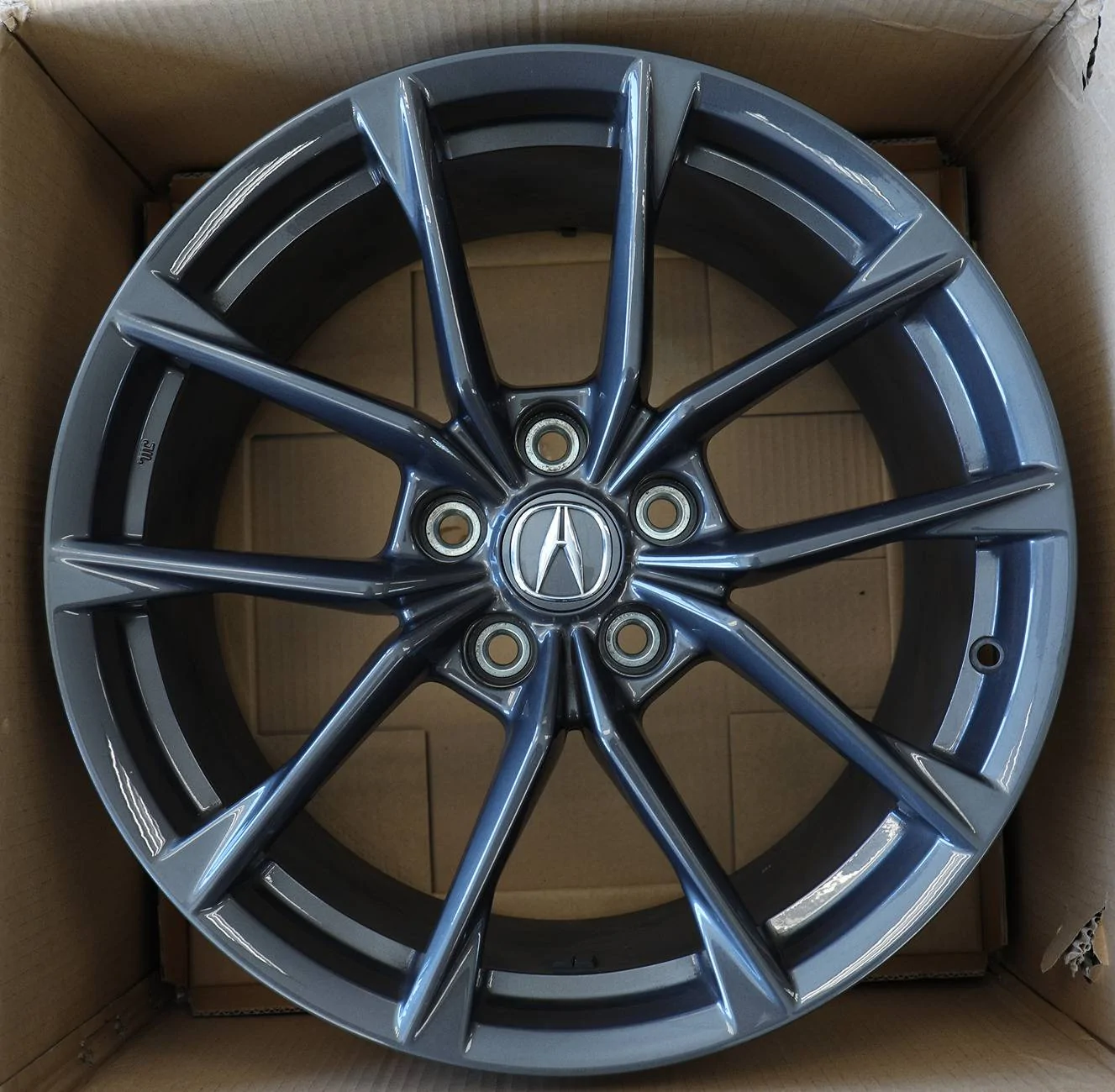 Acura Integra FS: OEM Charcoal Type S 19x9.5" Wheels 489179
