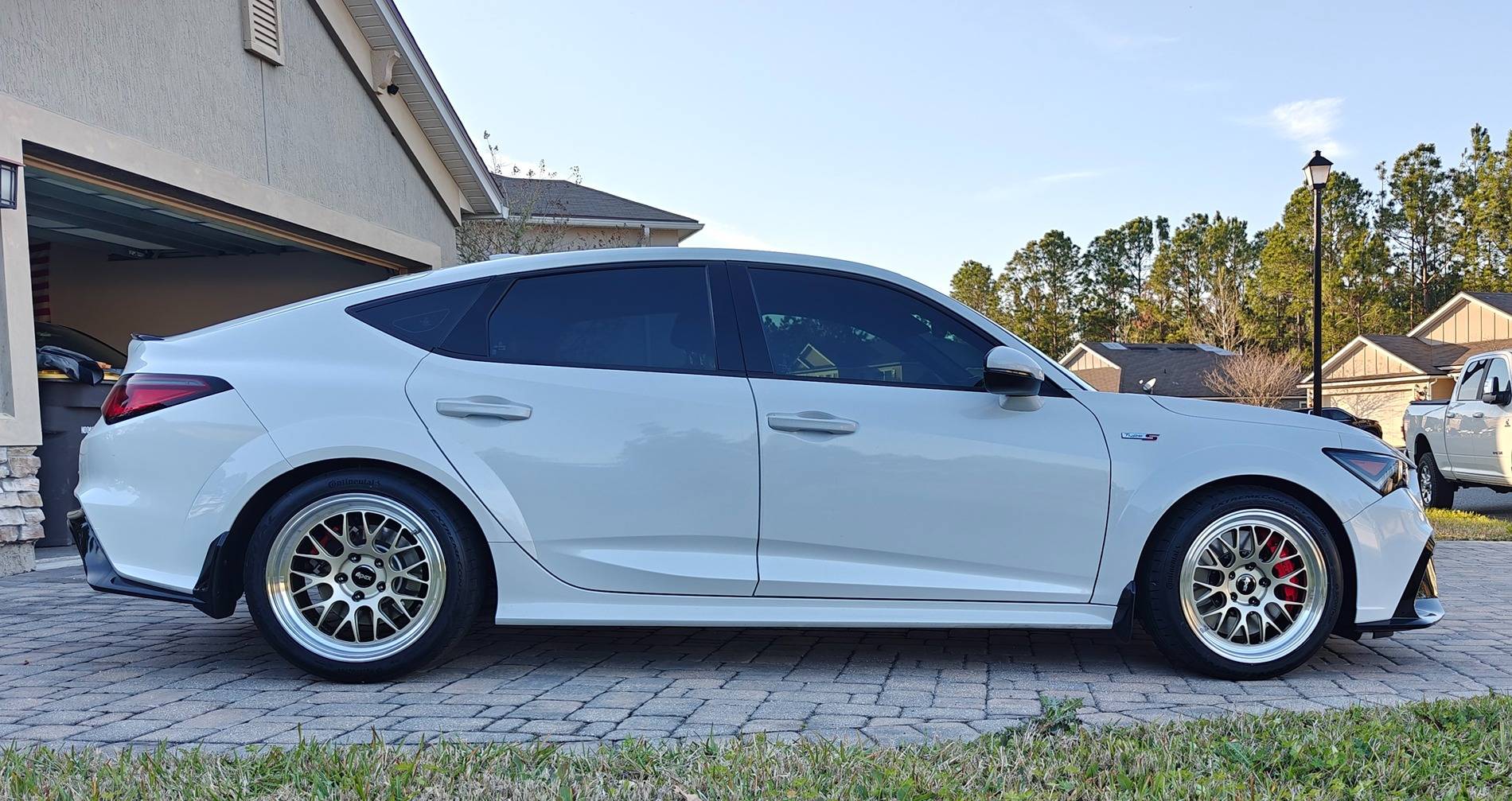 Acura Integra Apex Forged ML-10RT Motorsport gold 18x10 +40 with Conti Extreme Contact 02's IMG20250307173532 (1)