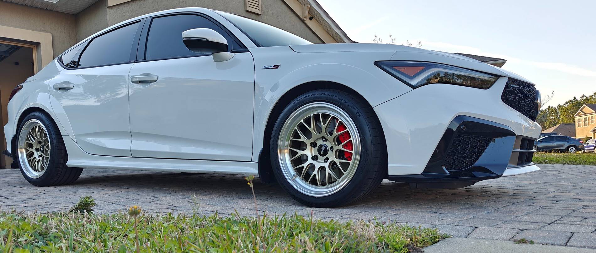 Acura Integra Apex Forged ML-10RT Motorsport gold 18x10 +40 with Conti Extreme Contact 02's IMG20250307173546 (1)