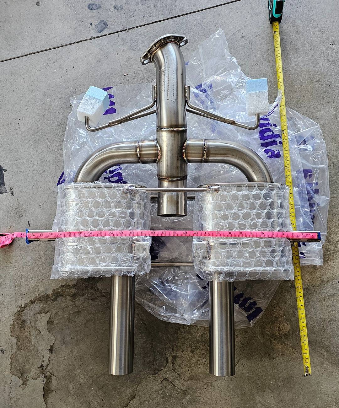 Acura Integra DE5 Type S Invidia Q300 install + sound clips 20250128_121959