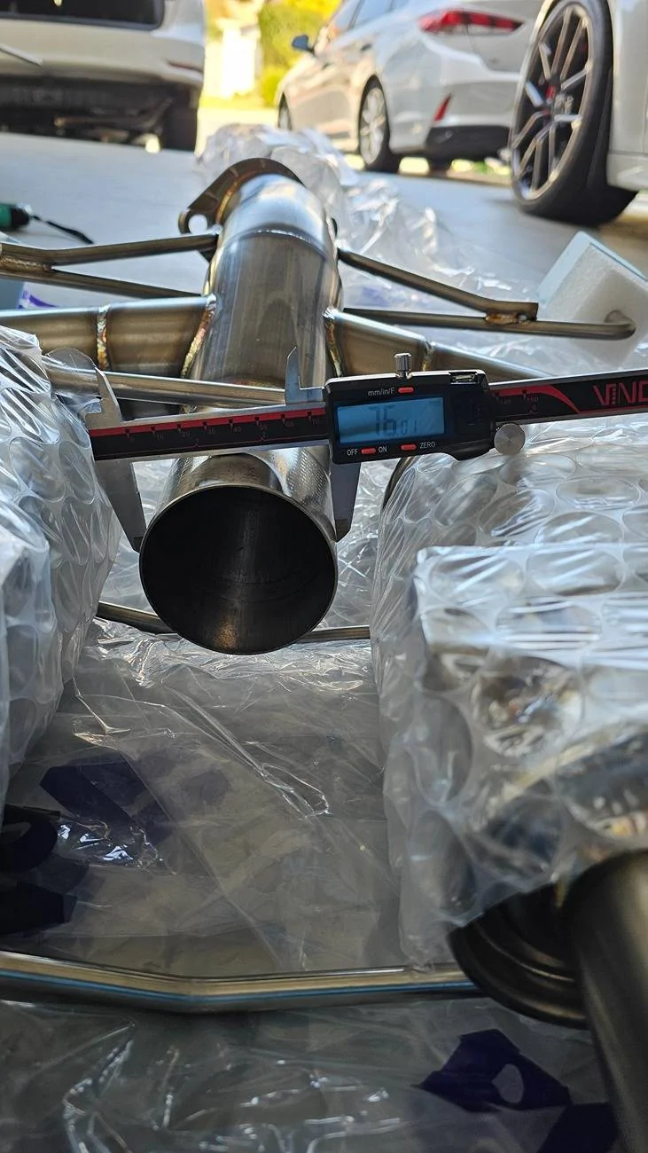 Acura Integra DE5 Type S Invidia Q300 install + sound clips 20250128_120914