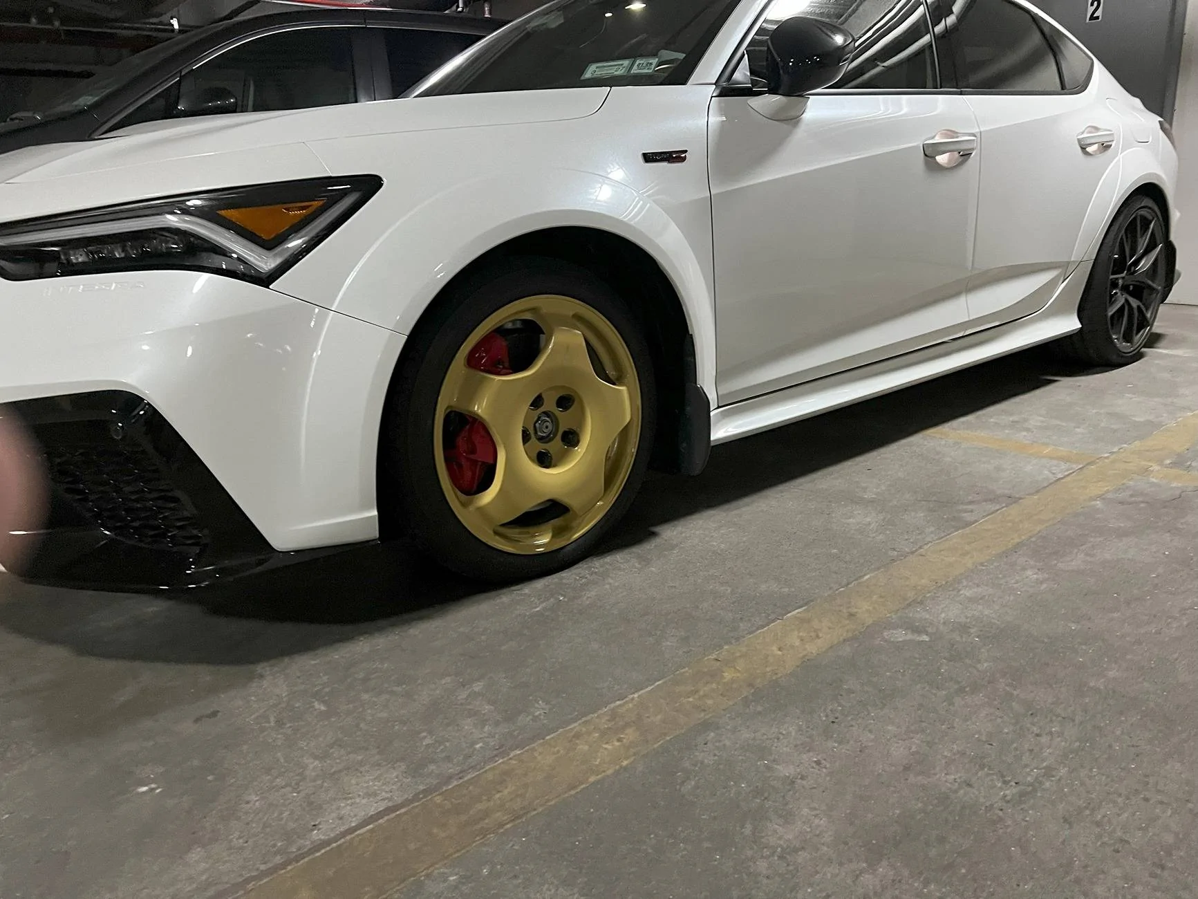 Acura Integra Honda Civic type R OEM spare tire. IMG_9428[1]