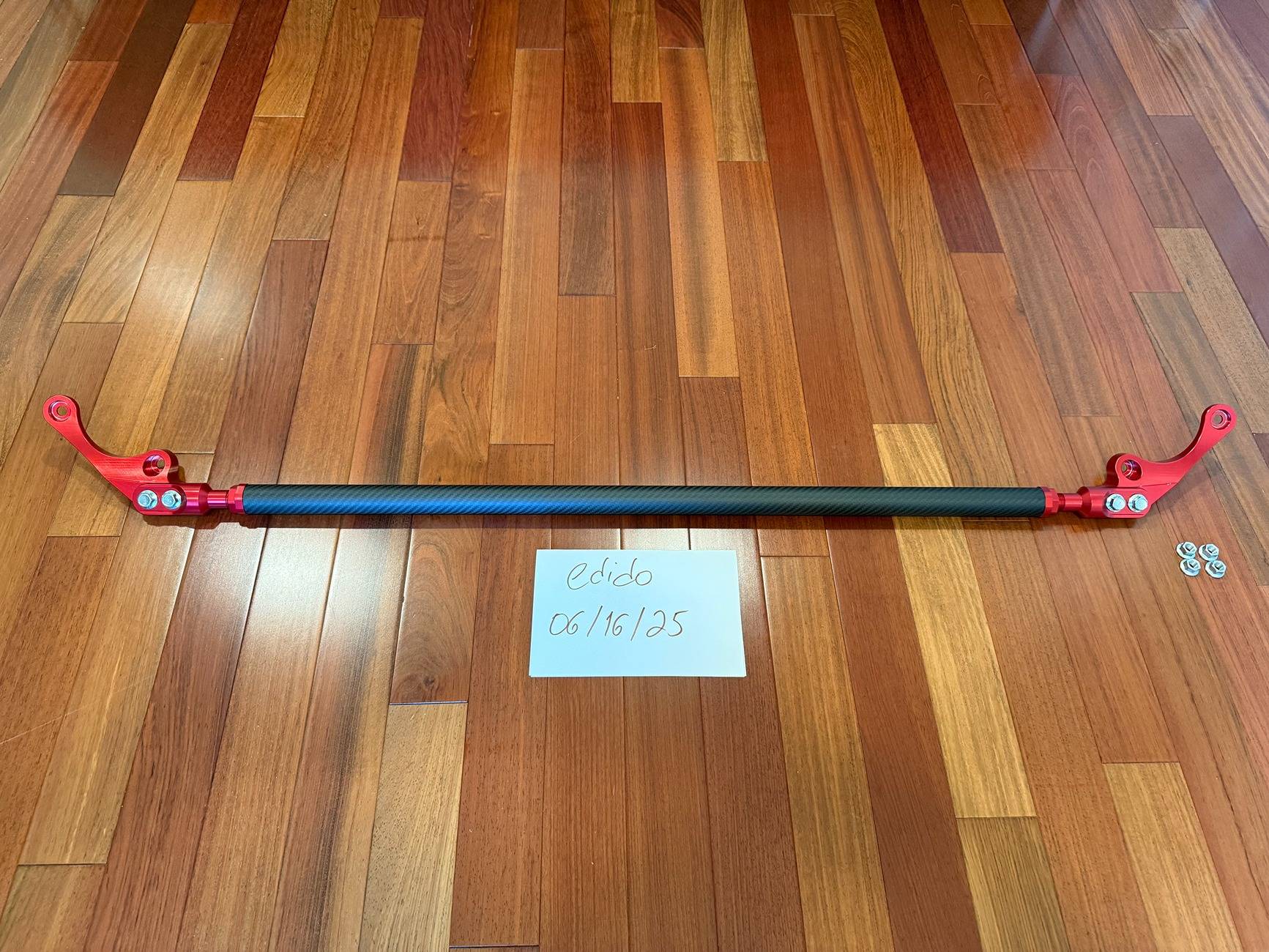 Acura Integra FS: SiriMoto Phase 2 Ultra Carbon Fiber Strut Bar IMG_5295