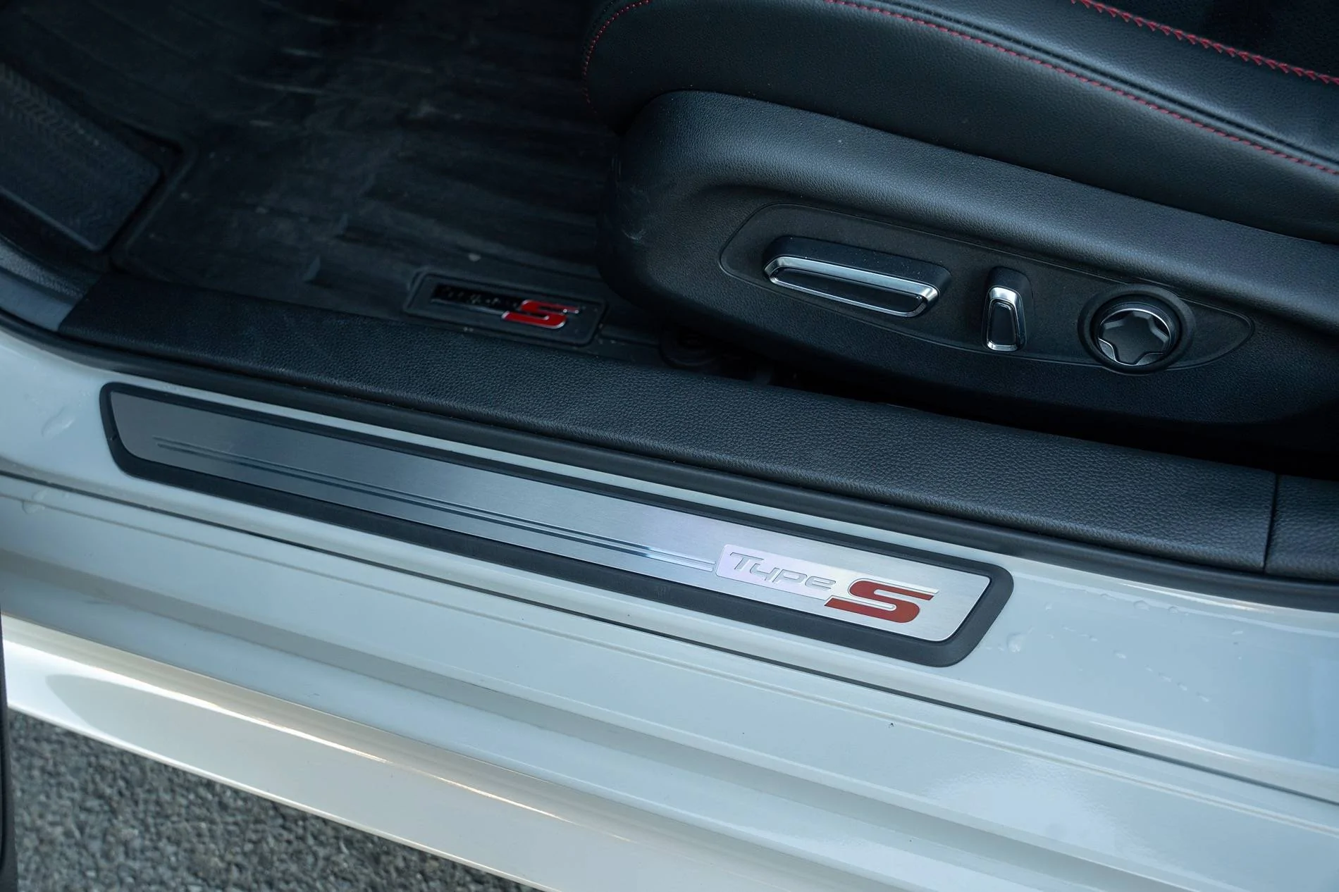 Acura Integra For Sale: 2024 Acura Integra Type-S – 6MT – 12k Miles – Clean Title Integra-11