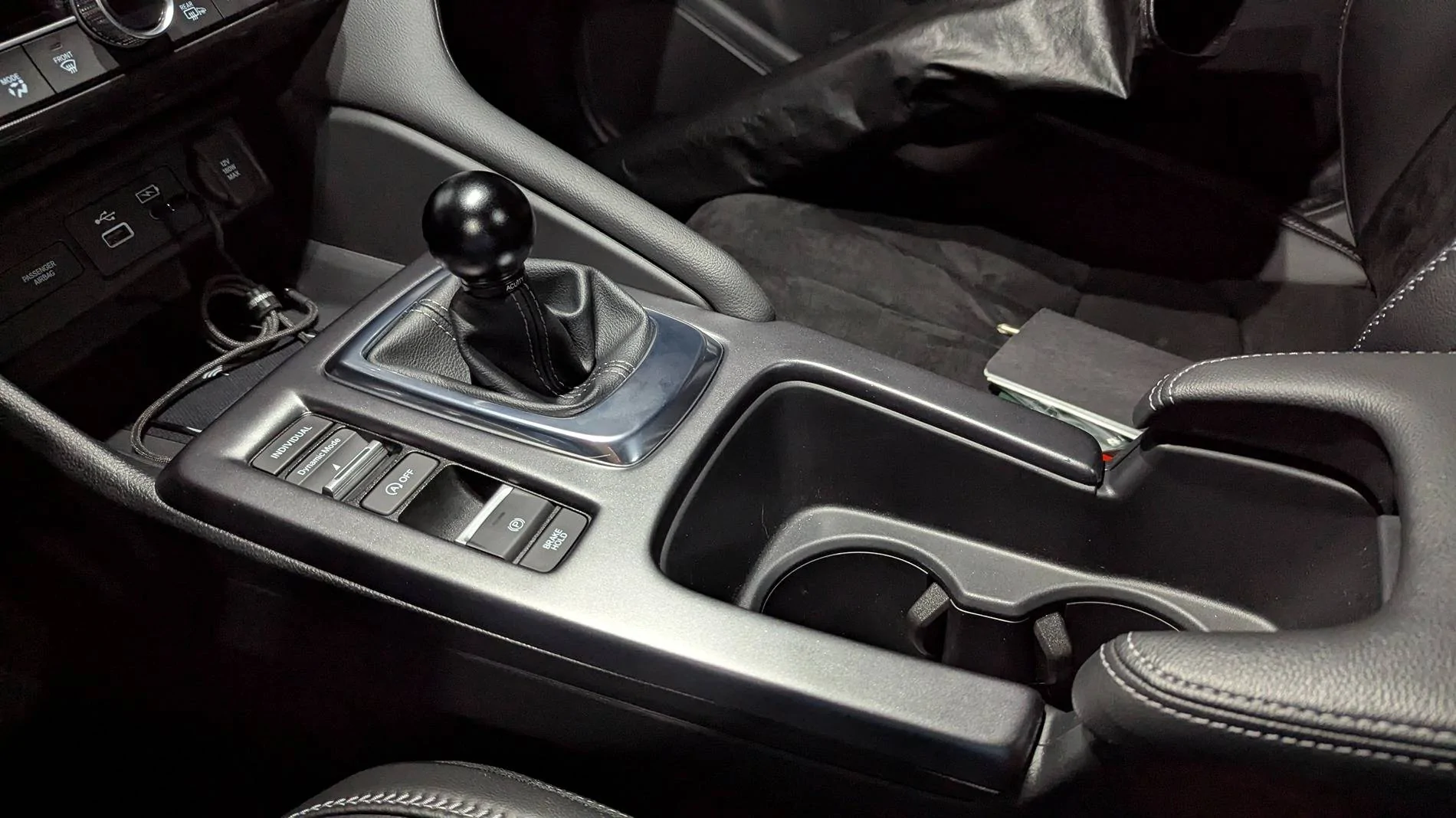 Acura Integra Decided to wrap the center console also 1000001303