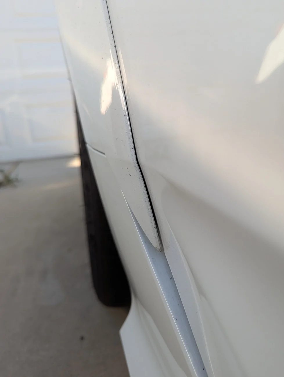 Acura Integra Rear widebody stick-on starting to peel off 1000005901