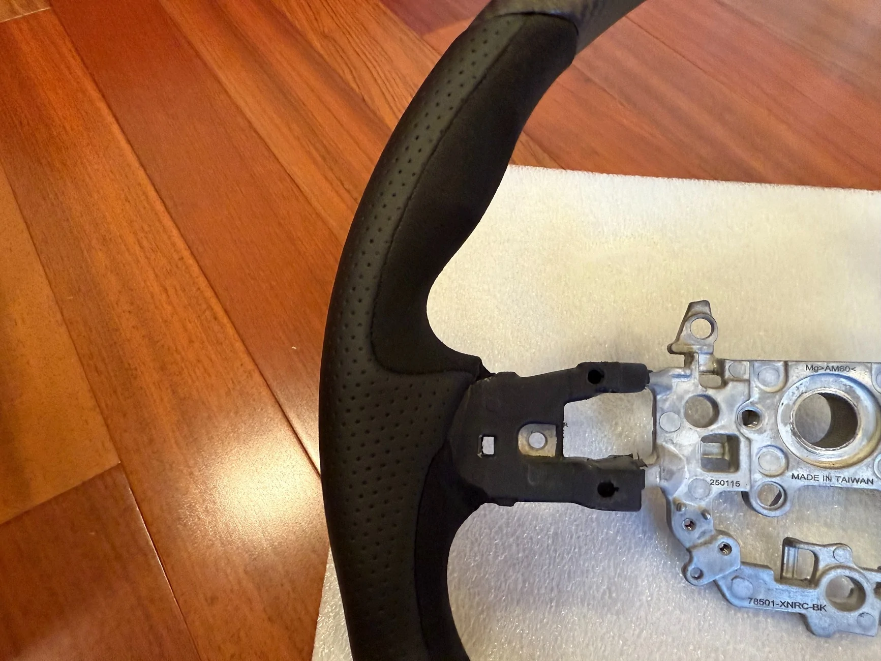 Acura Integra FS: Mugen FL5 DE5 Sports Steering Wheel IMG_5759