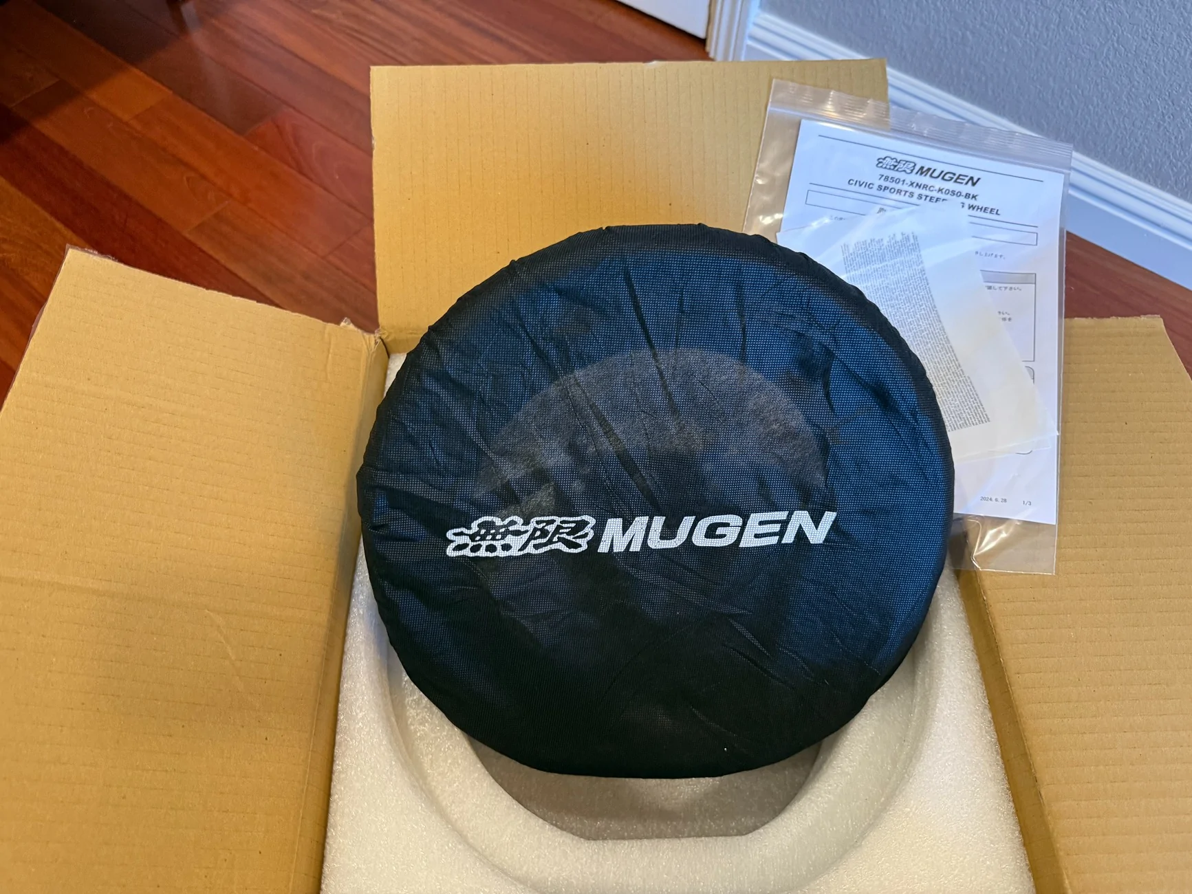 Acura Integra FS: Mugen FL5 DE5 Sports Steering Wheel IMG_5764