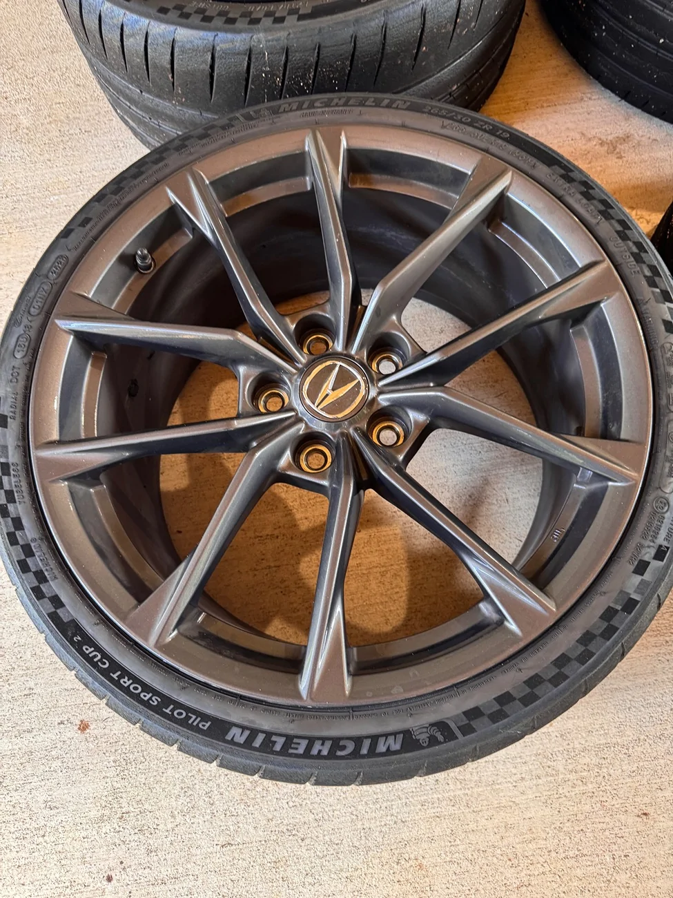 Acura Integra FS: OEM Wheels w/ Michelin Pilot Sport Cup 2 Tires and TPMS IMG_3152