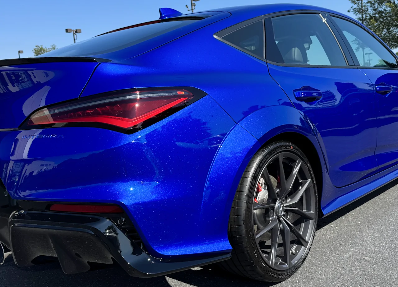 Acura Integra Paint mismatch on rear bumper? Paint