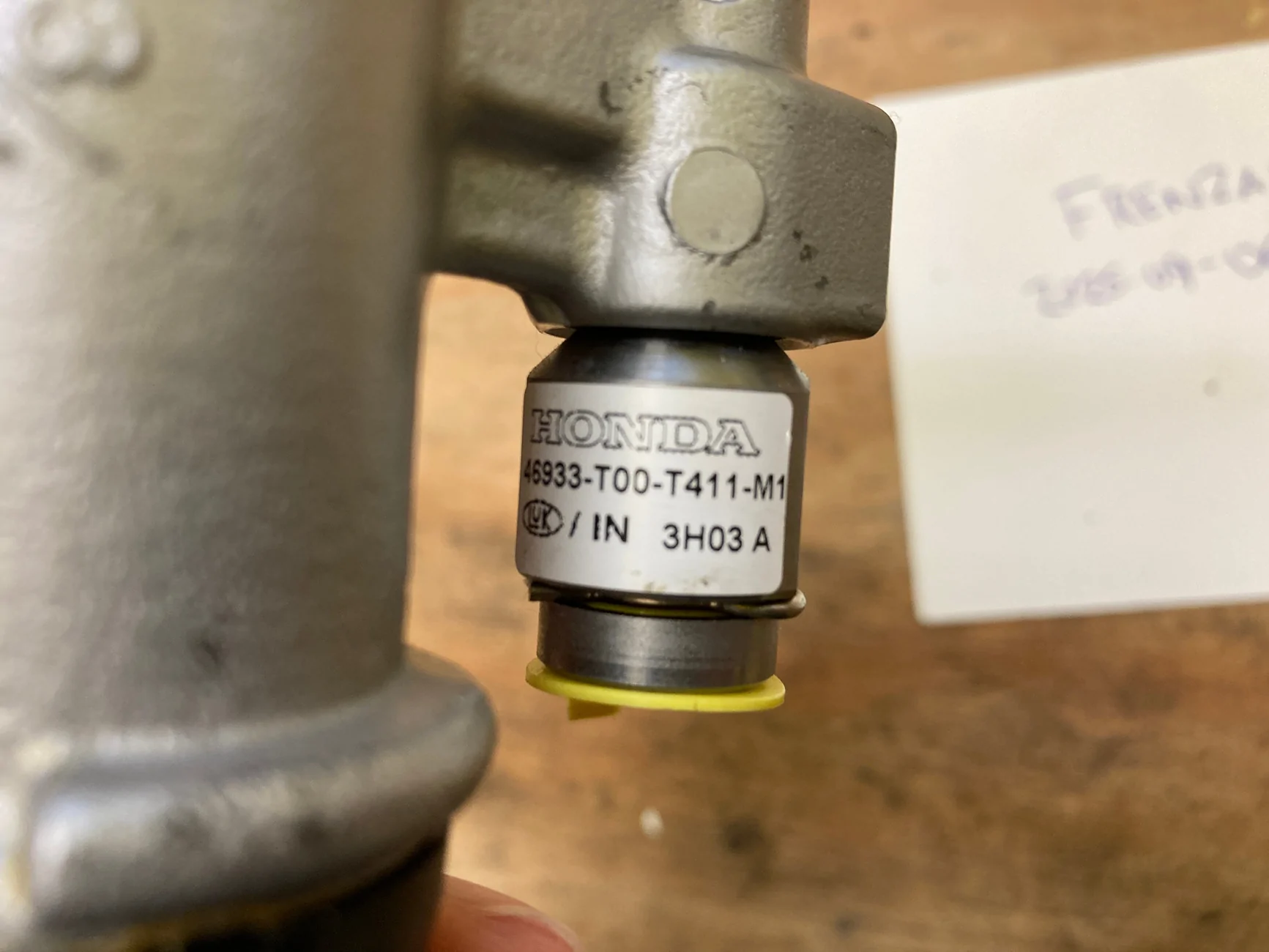 Acura Integra Clutch slave cylinder w/o CDV - Shipping to Canada only or local pickup - 75 $ IMG_2861