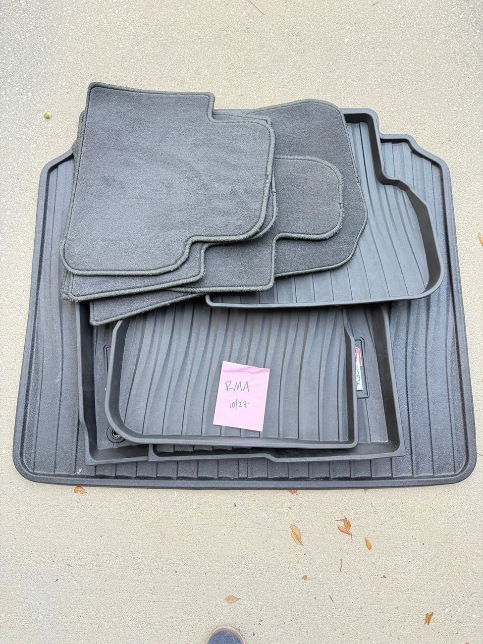 Acura Integra For Sale: ITS all weather Mats/rear trunk & carpet set IMG_0518