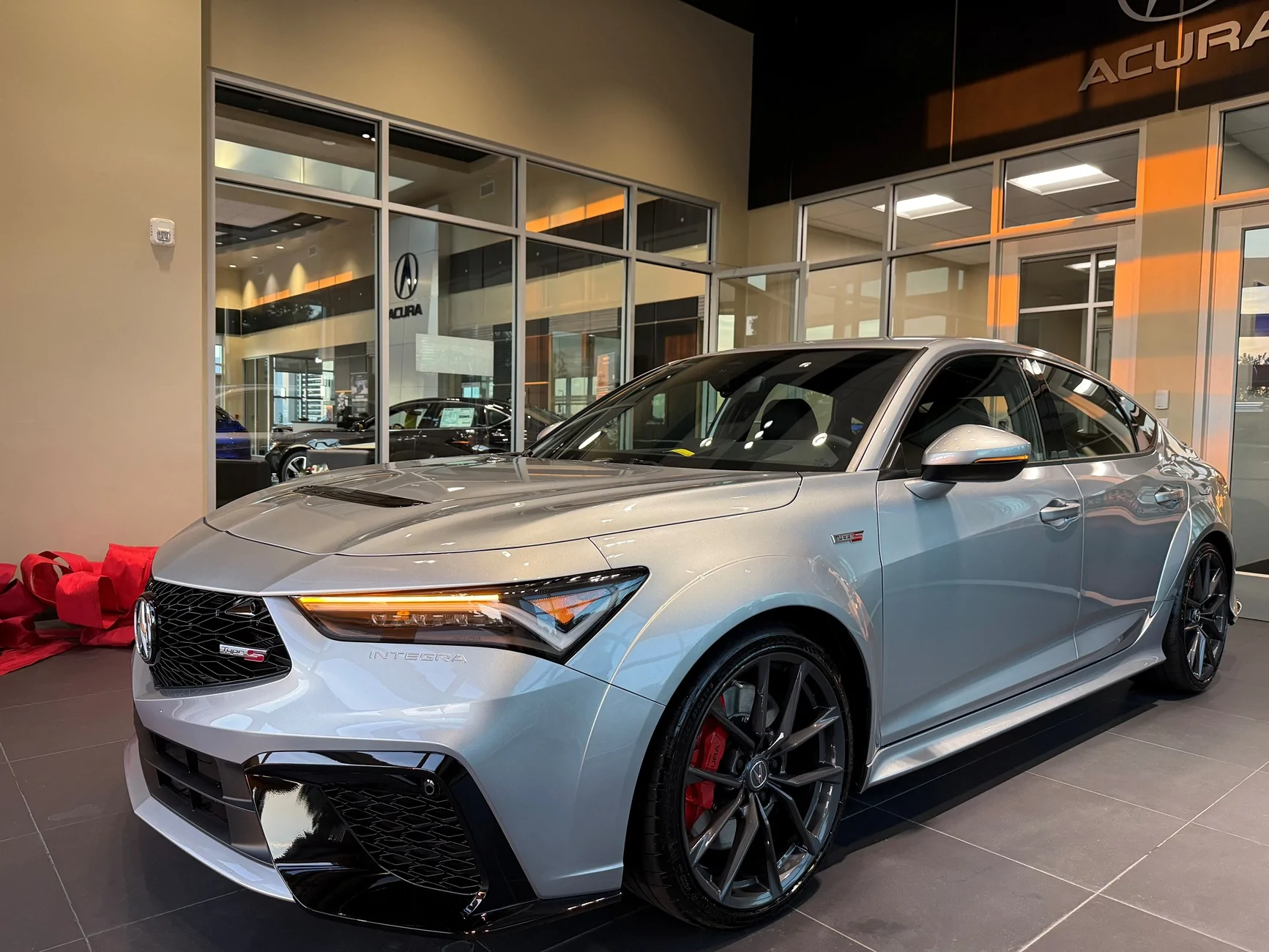 Acura Integra Lunar Silver Metallic teggy