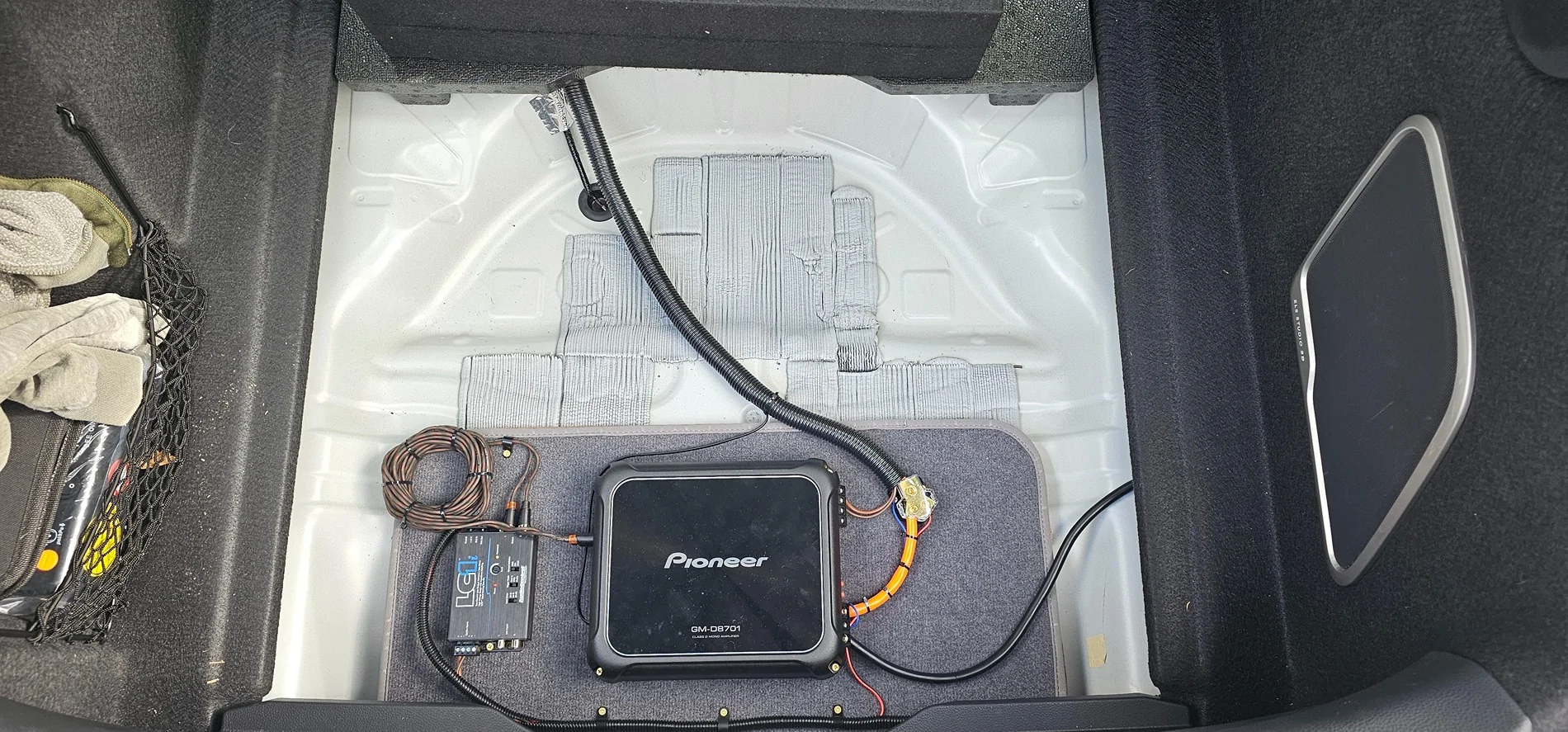 Acura Integra Budget Subwoofer and Amp install -  Type S 20251108_105110