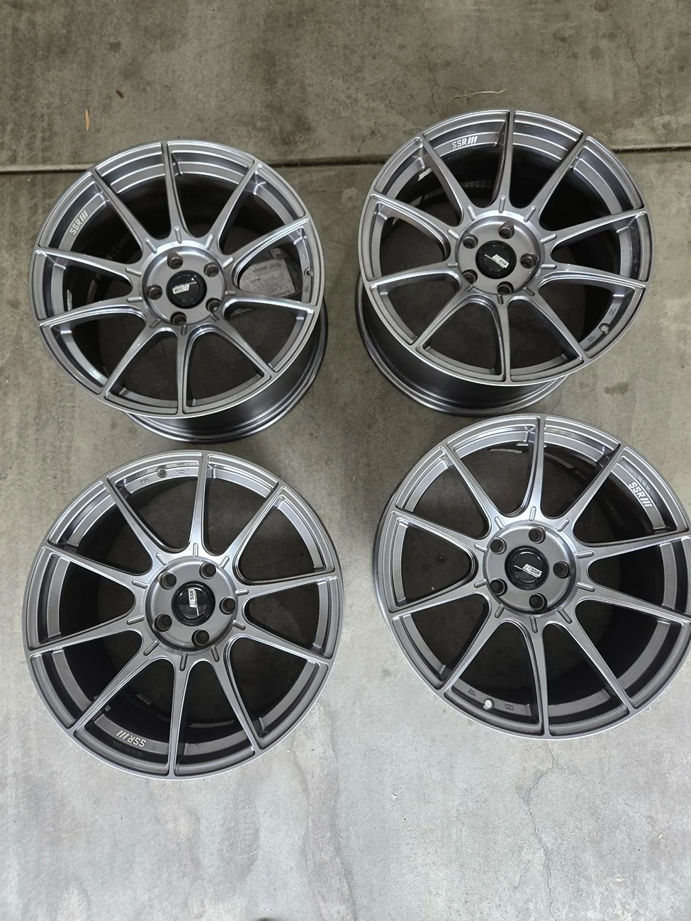 Acura Integra part out ssr gtx01 wheels/h&r spacers/prl intake/prl turbo inlet pipe/bull lock lug nuts 20250626_093322