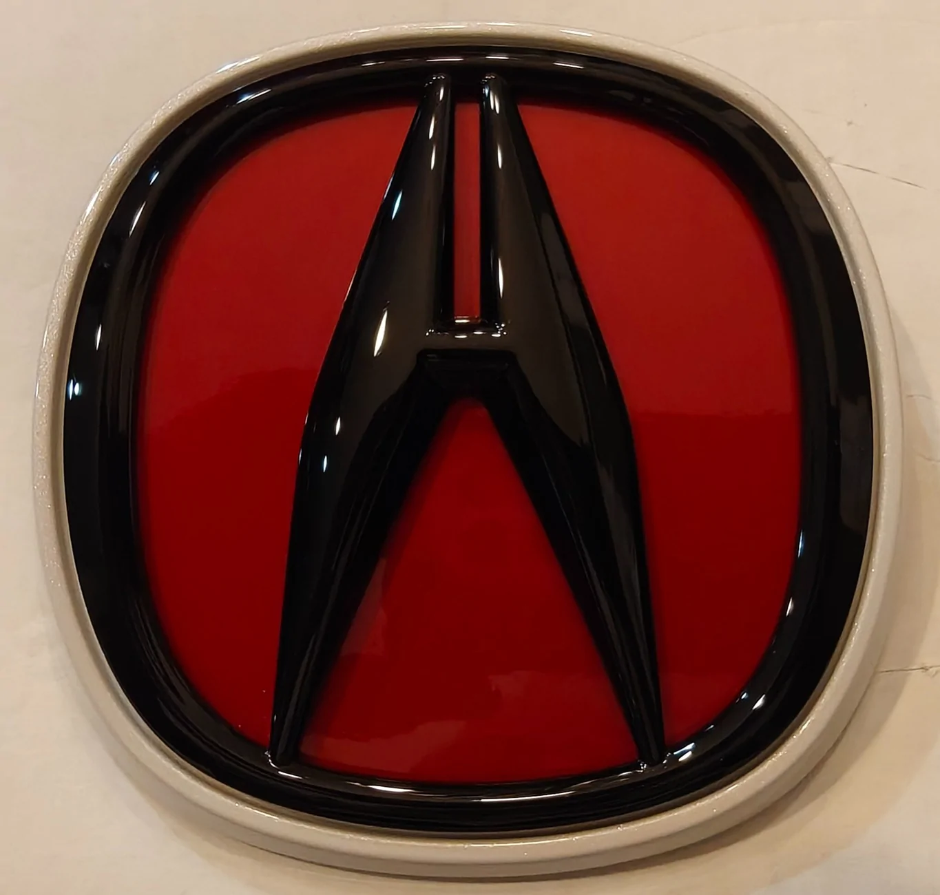 Acura Integra Any red Acura badges for the de4/de5 yet? IMG20251207185209