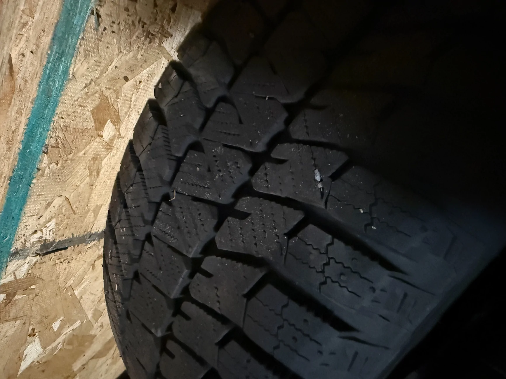 Acura Integra 215/50R-17 Bridgestone Blizzak Snow Tires & Rims IMG_0773