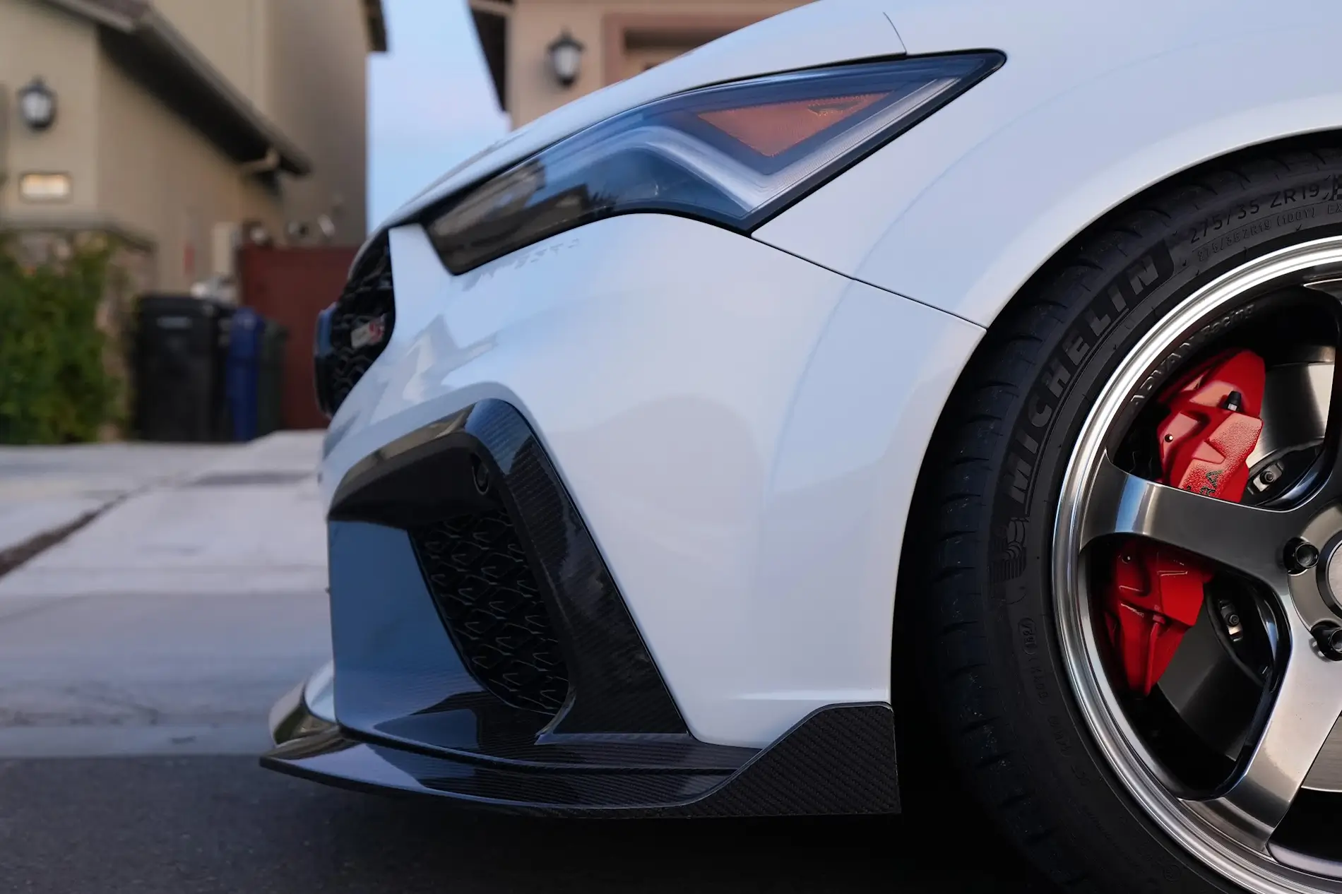 Acura Integra A subtle front lip in dry carbon | Jogon 1767599026834-yi