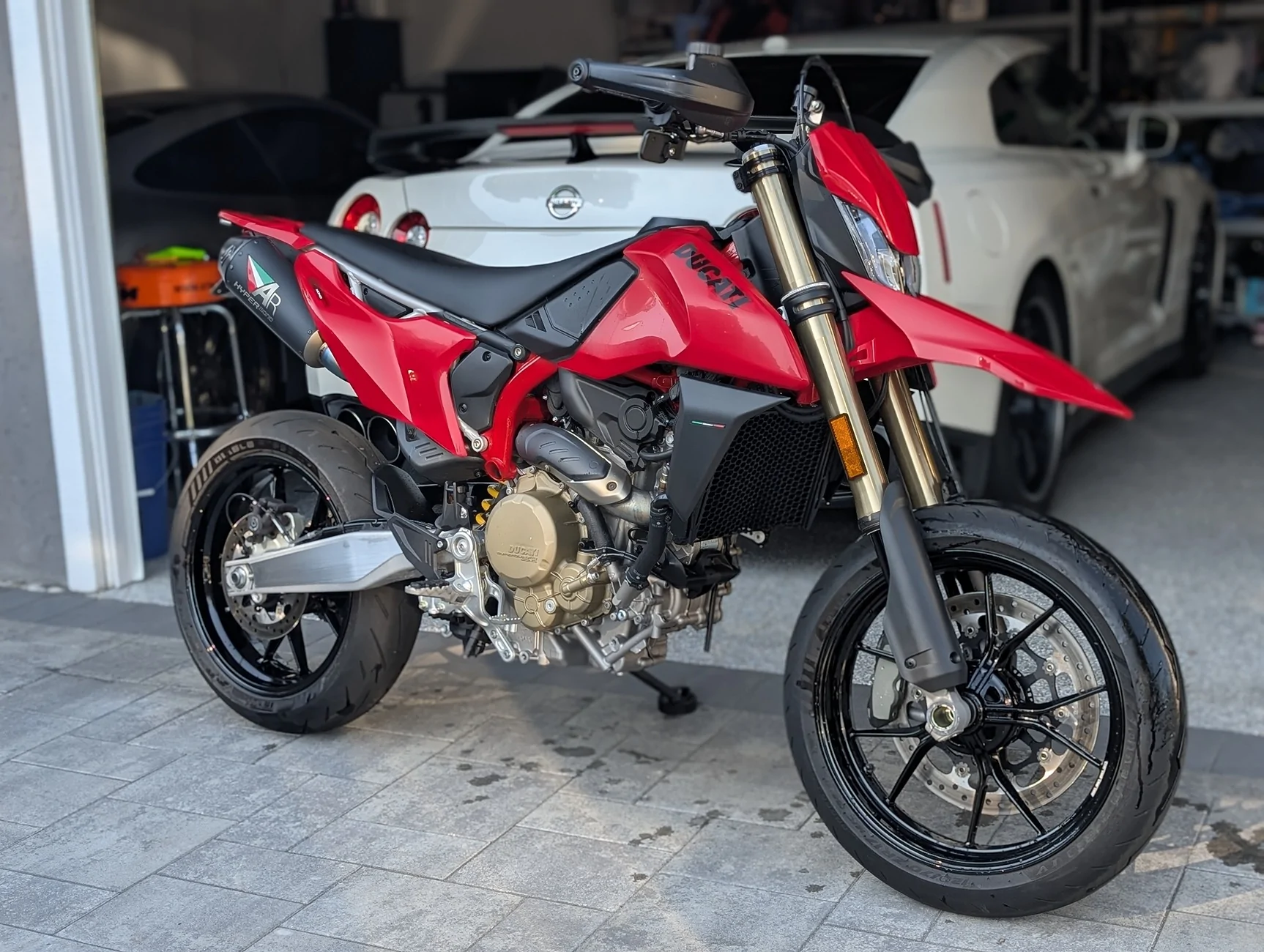 Acura Integra What enthusiast car do you think compliments the Type S well? PXL_20250118_205456195.PORTRAIT