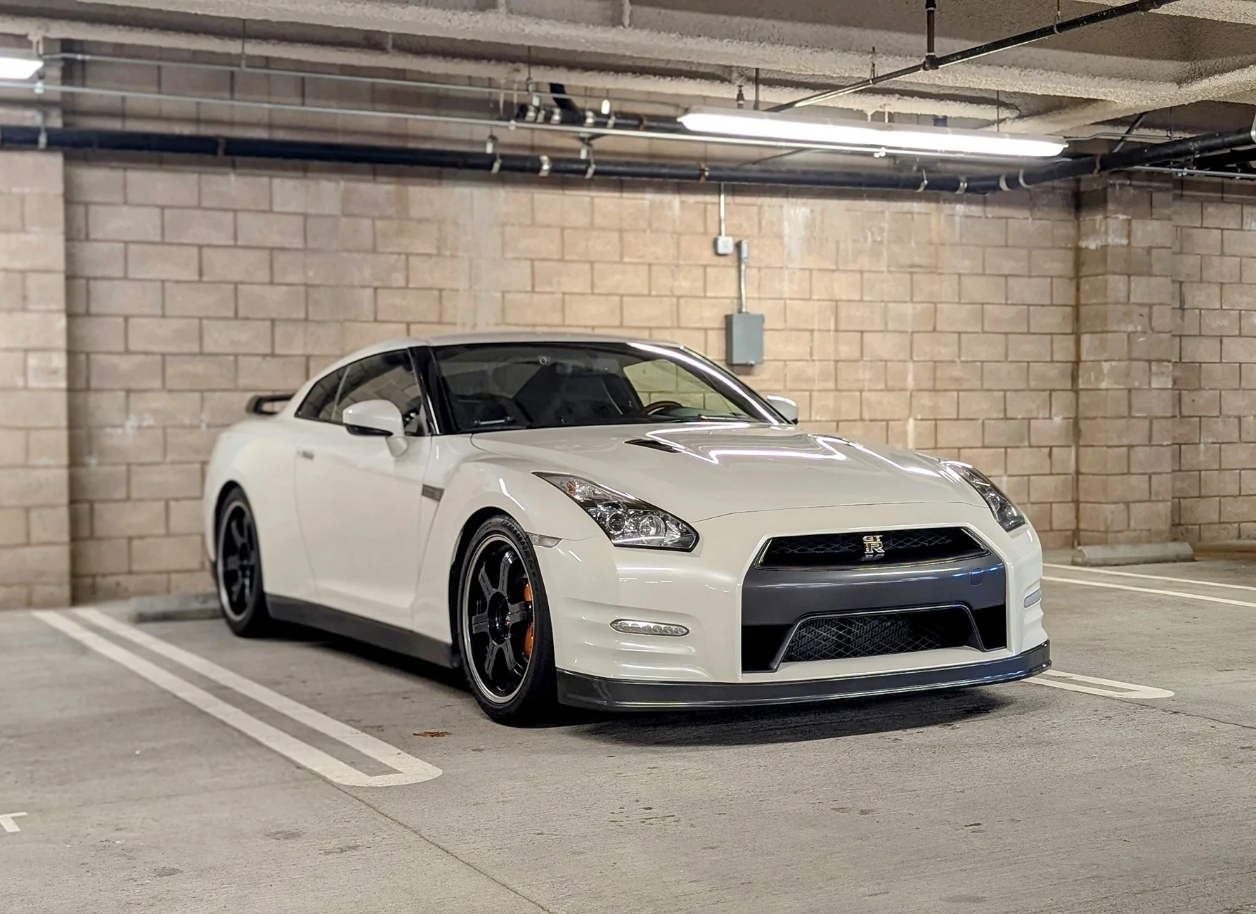 Acura Integra What enthusiast car do you think compliments the Type S well? PXL_20250130_202437470.PORTRAIT~2