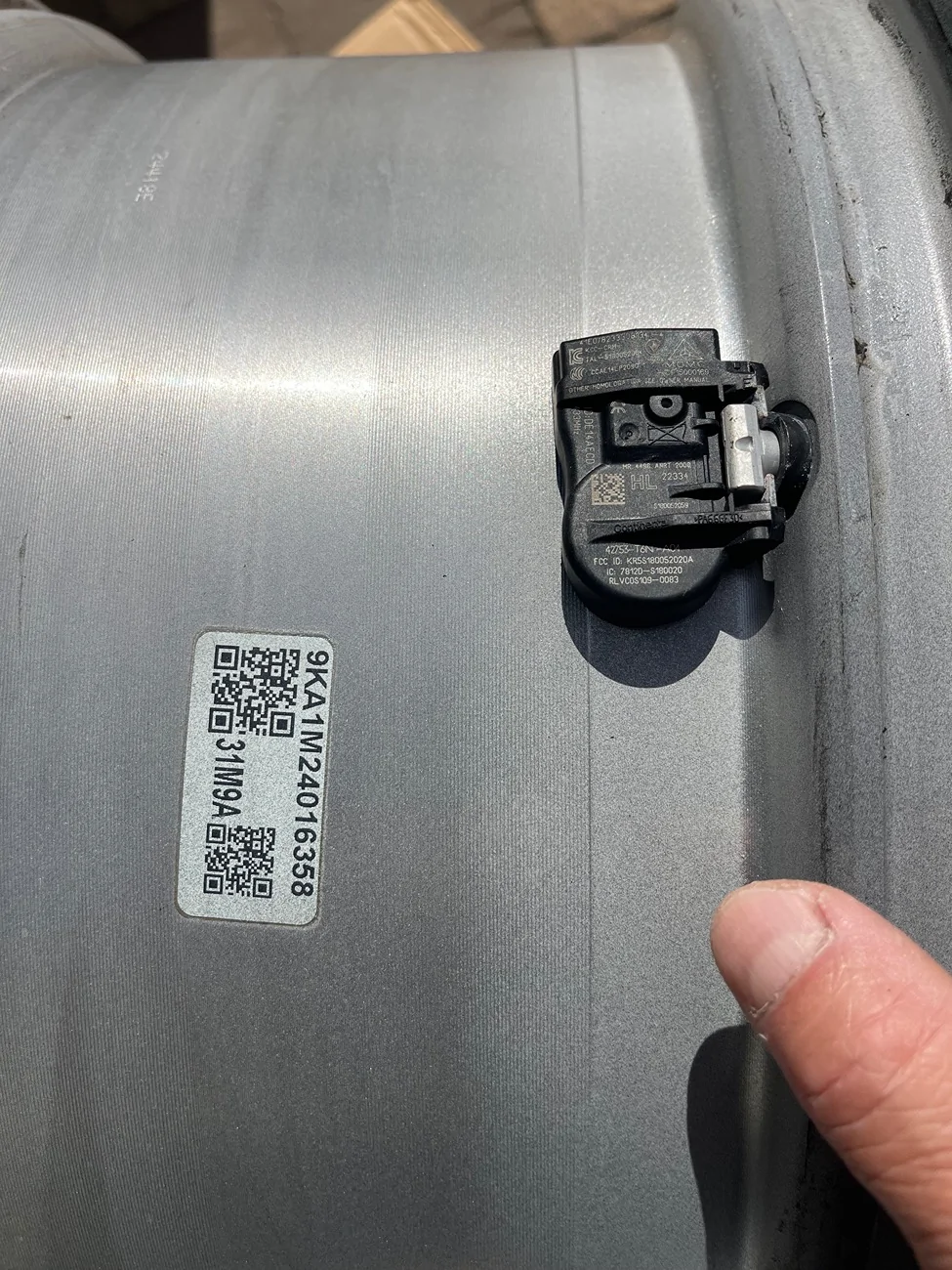 Acura Integra Integra Type S wheel w/ TPMS IMG_1691