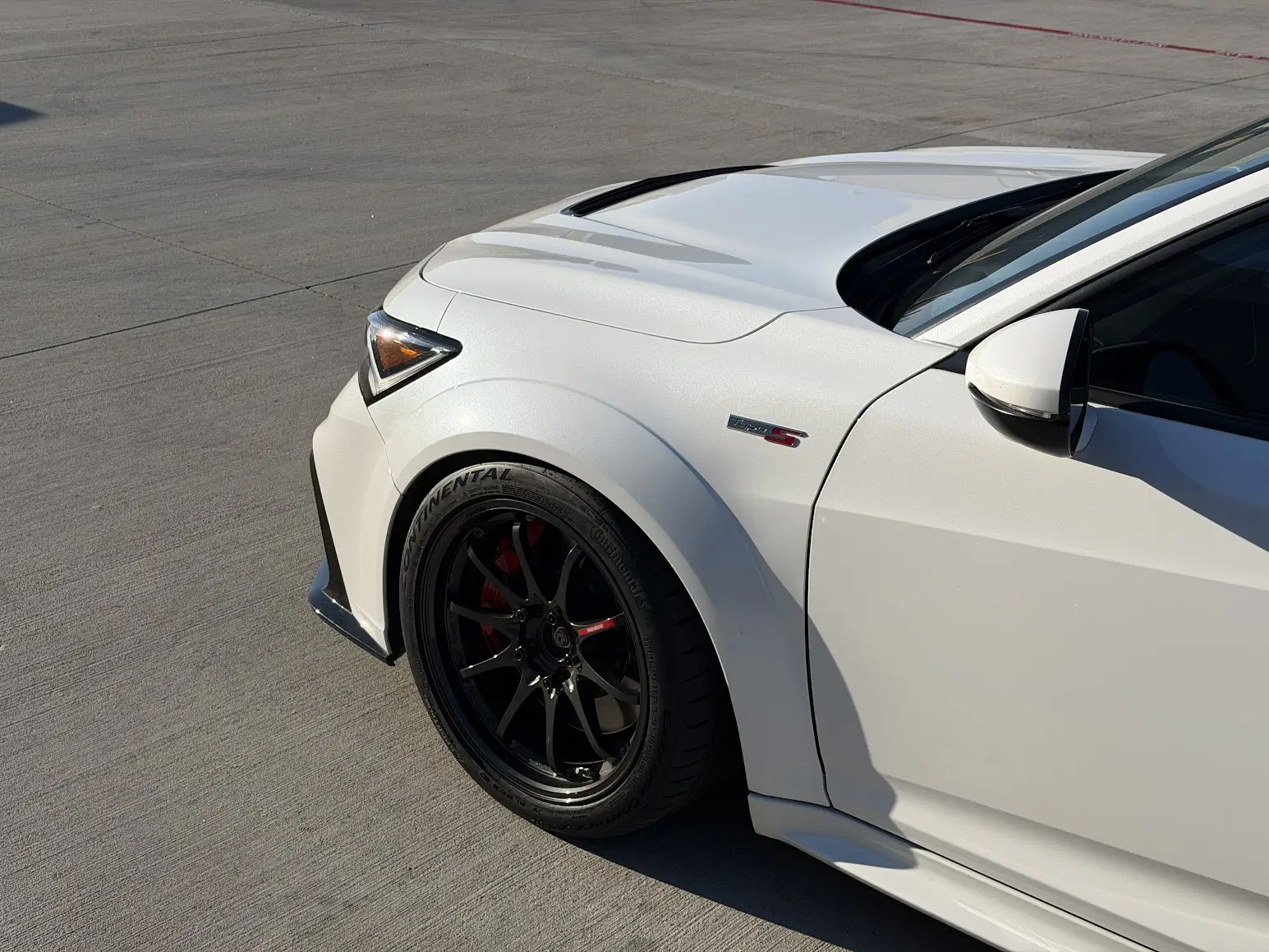 Acura Integra Deciding Between +37 and +44 on Volk CE28N's 1774126735359-2j